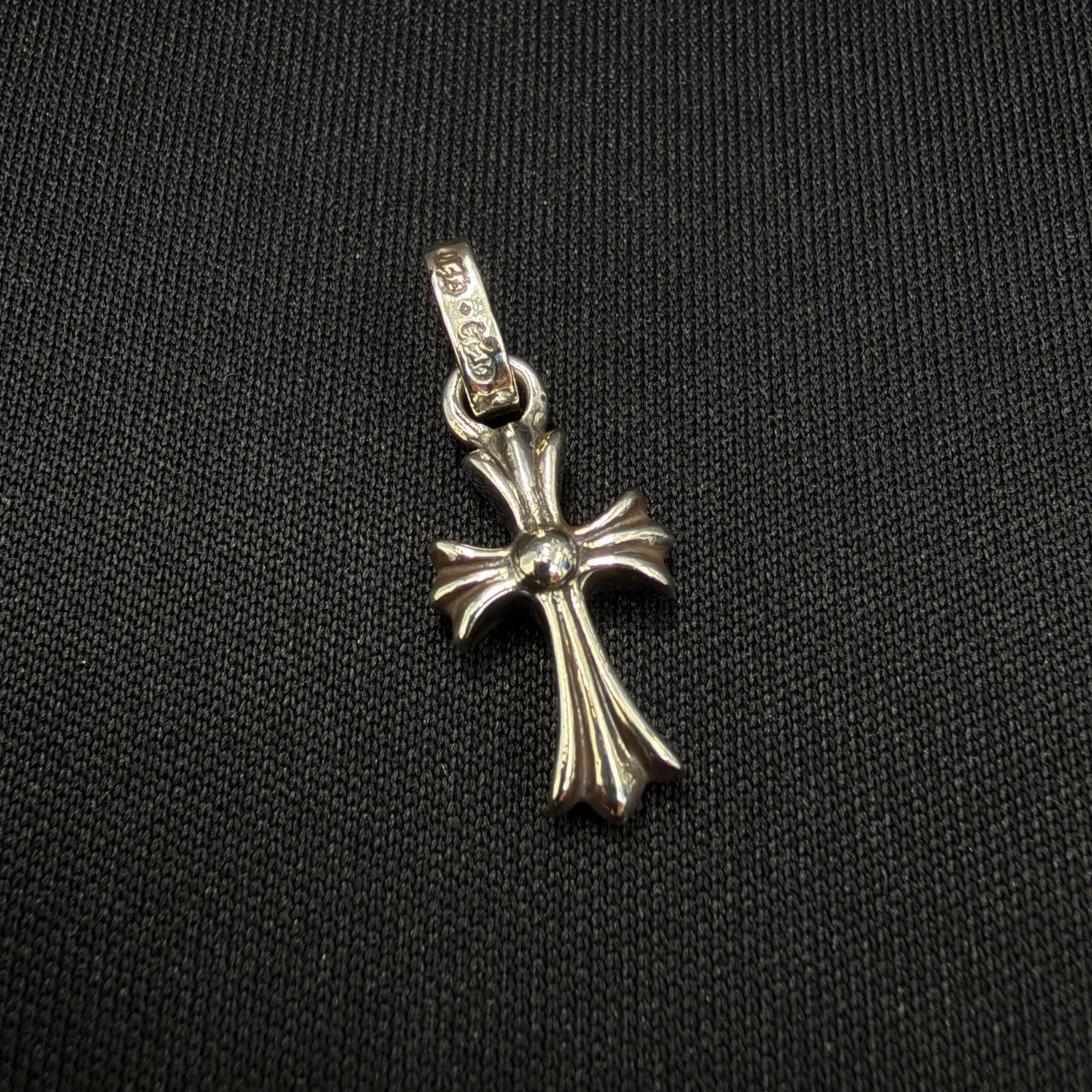 CHROME HEARTS CH Cross Baby Fat Charm Pave Diamond クロムハーツ CHクロス ベビーファット チャーム パヴェダイヤモンド