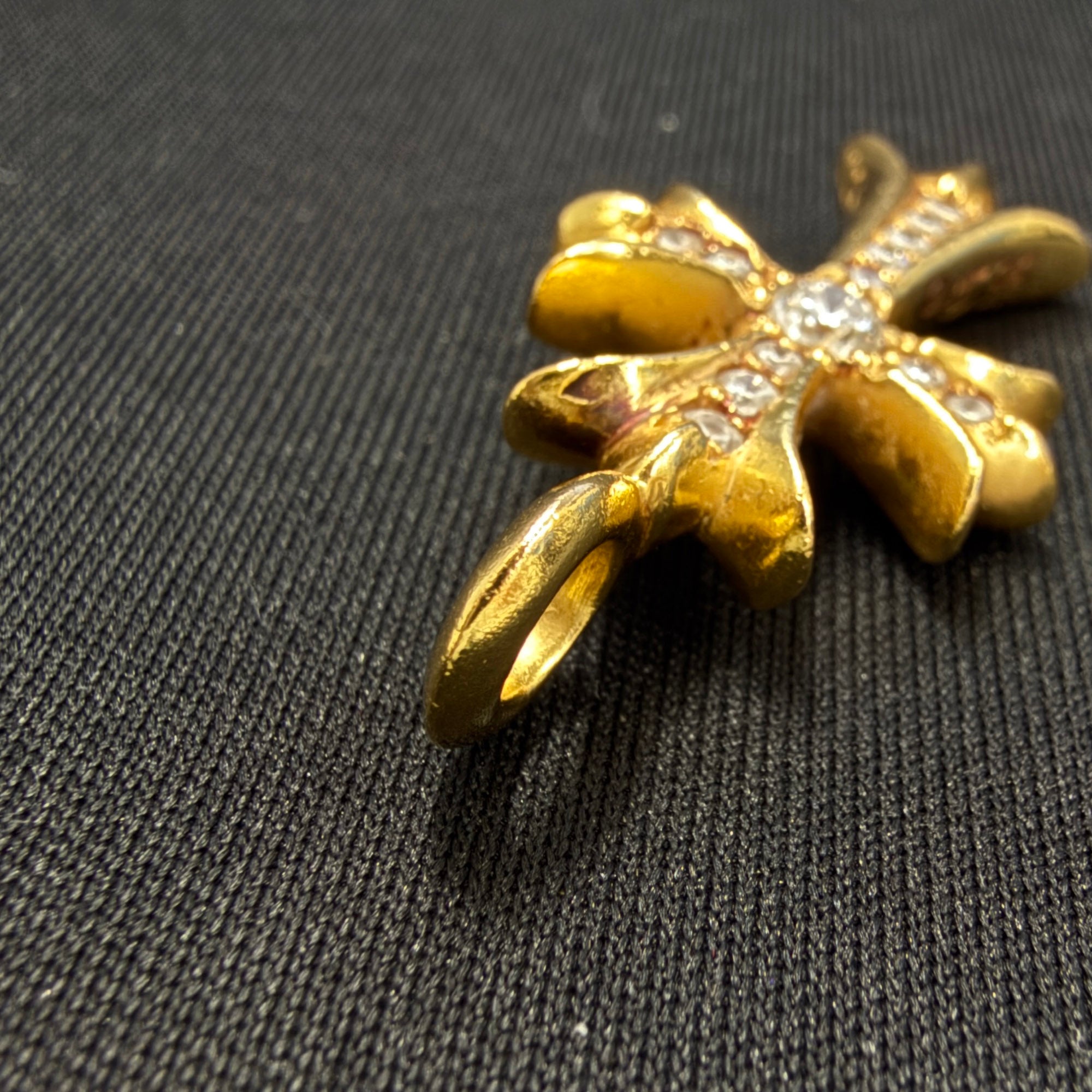 CHROME HEARTS 22K Tiny Fat Cross Charm Pave Diamond Pendant Top クロムハーツ 22K タイニーファット クロス チャーム パヴェダイヤモンド ペンダントトップ