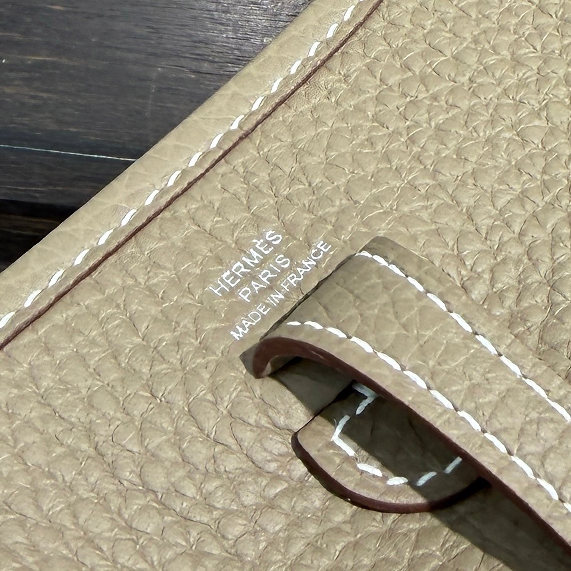 HERMES Evelyn Amazon TPM "Etoupe" G刻印 エルメス エブリン アマゾン TPM "エトゥープ" レザーショルダーバッグ G刻印