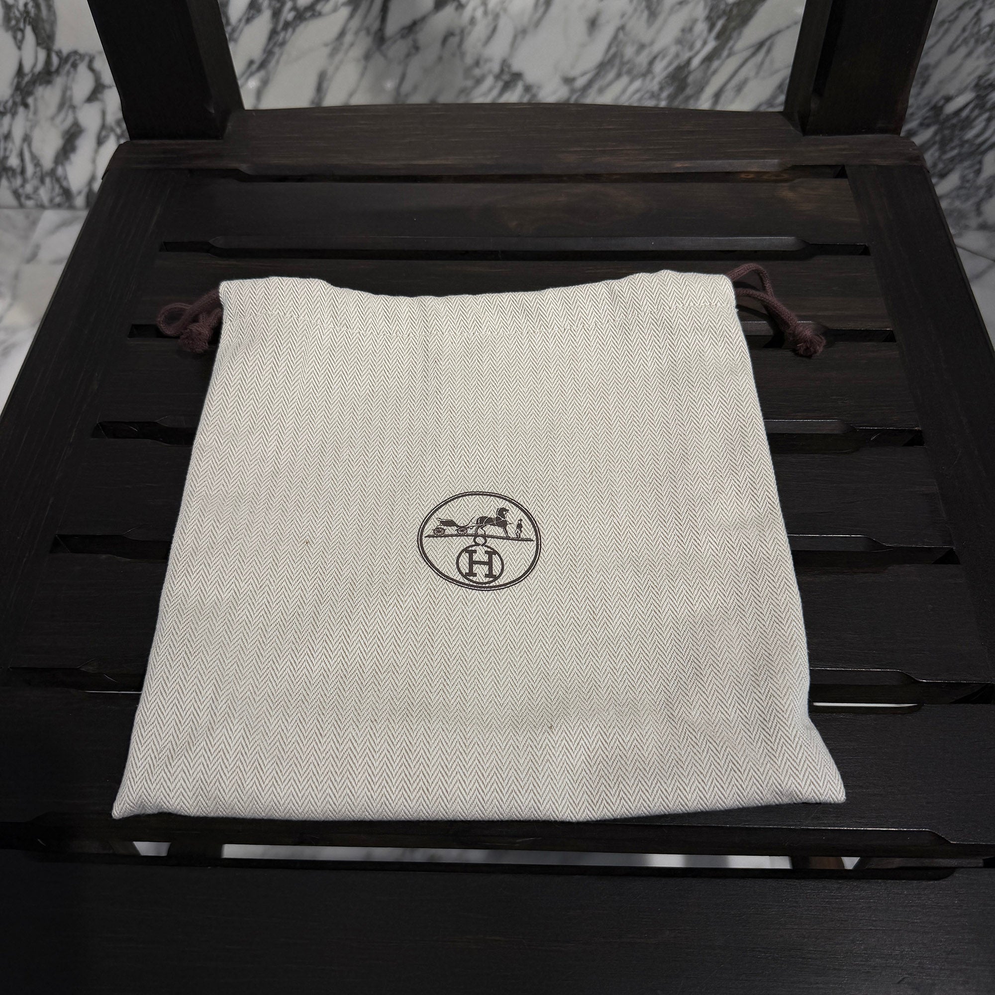 HERMES Evelyn Amazon TPM "Etoupe" G刻印 エルメス エブリン アマゾン TPM "エトゥープ" レザーショルダーバッグ G刻印