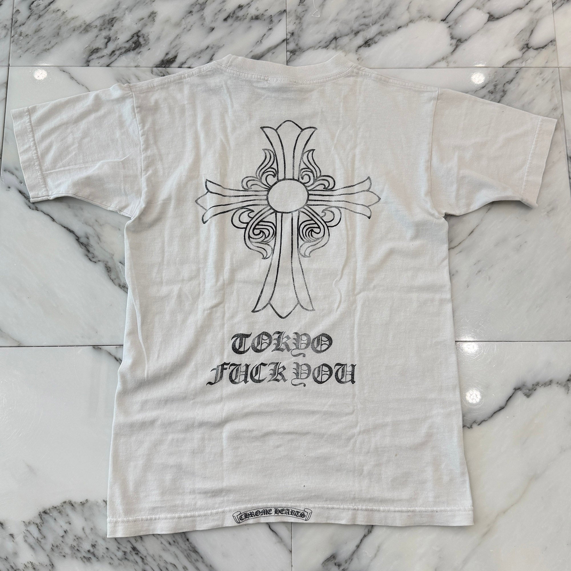 CHROME HEARTS Tokyo Limited Back Hairy Cross Fuck You Logo Tee Size S クロムハーツ 東京限定 バックヘイリークロス ファックユーロゴ Tシャツ サイズS