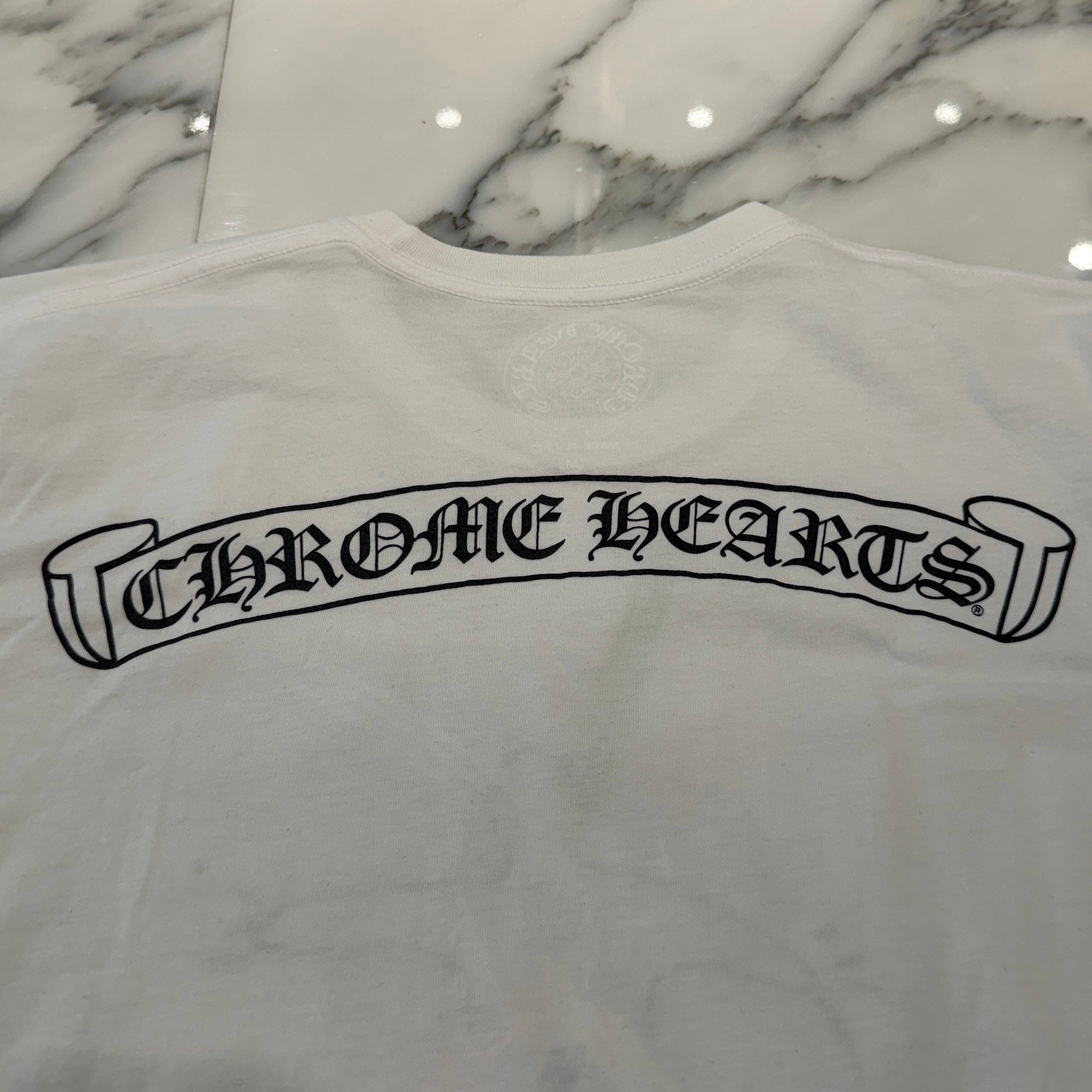 CHROME HEARTS × Marina Abramovic Back Scroll Print Tee Size M クロムハーツ × マリーナアブラモヴィッチ バックスクロール プリントTシャツ サイズM