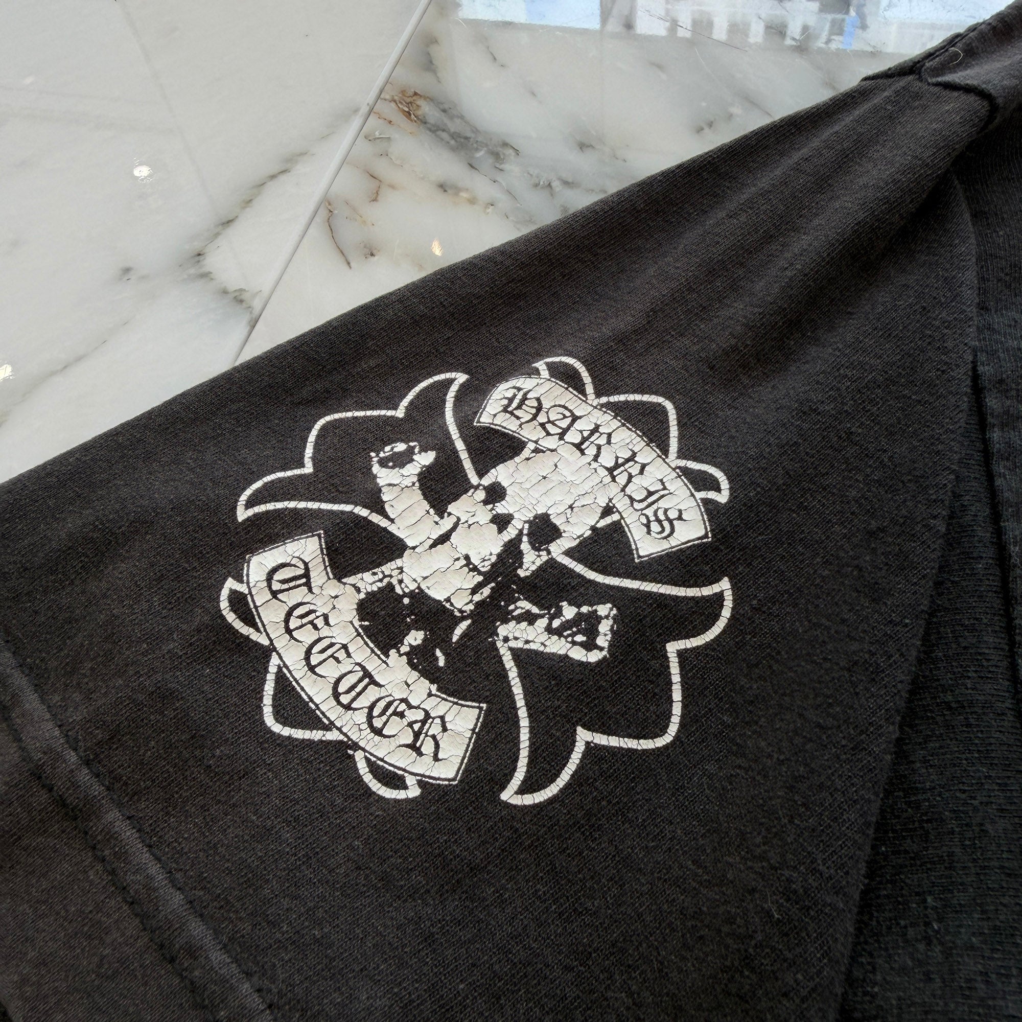 CHROME HEARTS FOTI Harris Teeter Print T Bar Logo Tee Size M クロムハーツ フォティ・ハリスティーター プリント Tバ－ ロゴTシャツ サイズM