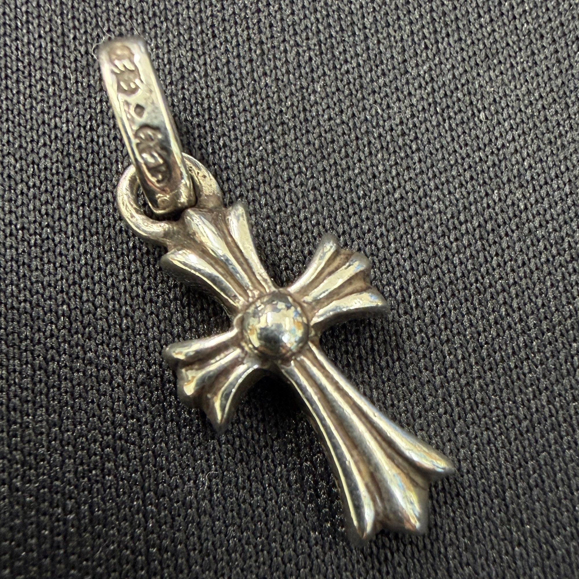 CHROME HEARTS CH Cross Baby Fat Charm Pave Diamond クロムハーツ CHクロス ベビーファット チャーム パヴェダイヤモンド