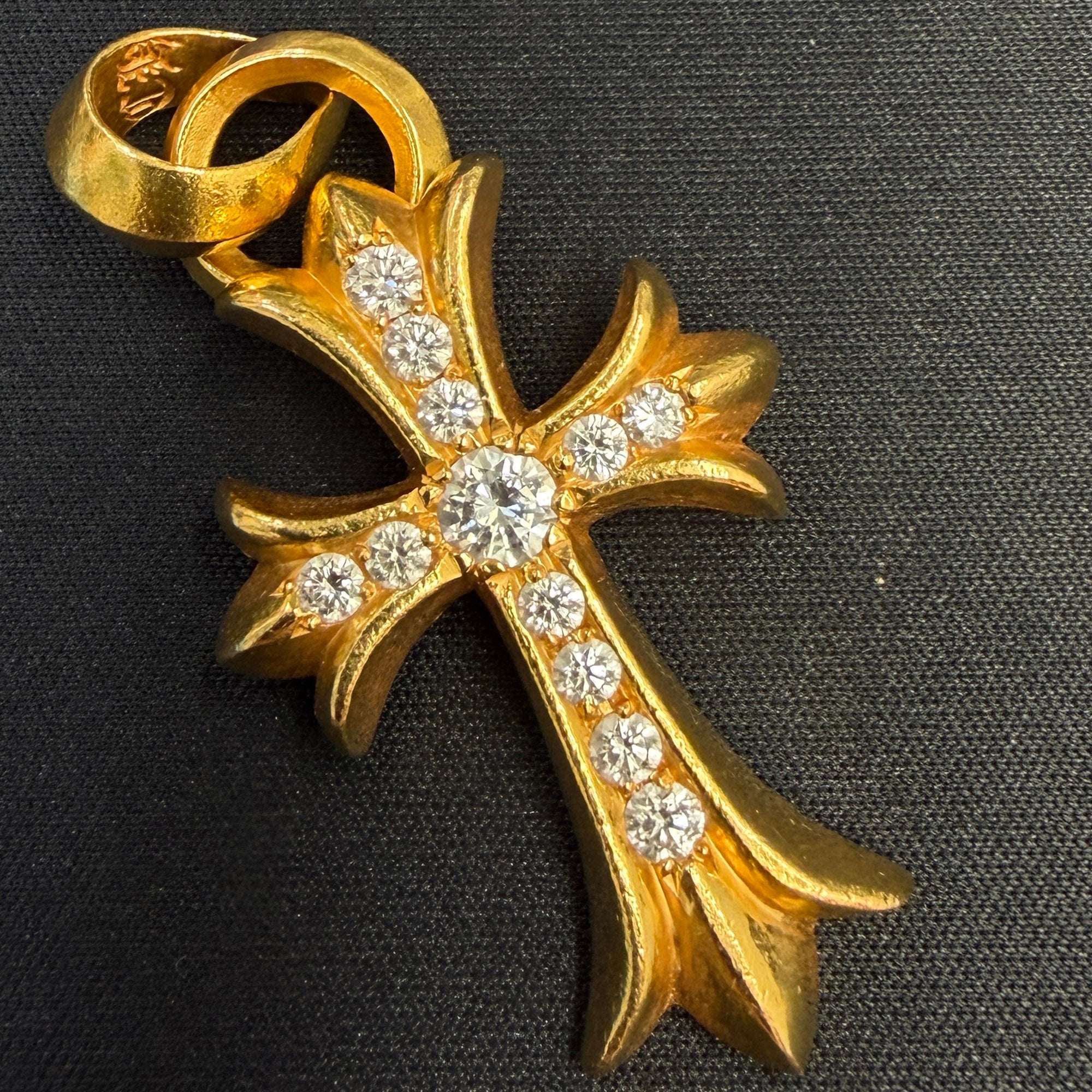 CHROME HEARTS 22K Small CH Cross Pave Diamond With Bail Pendent Top クロムハーツ 22K スモール CHクロス パヴェダイヤモンド ウィズ ベイル ペンダントトップ