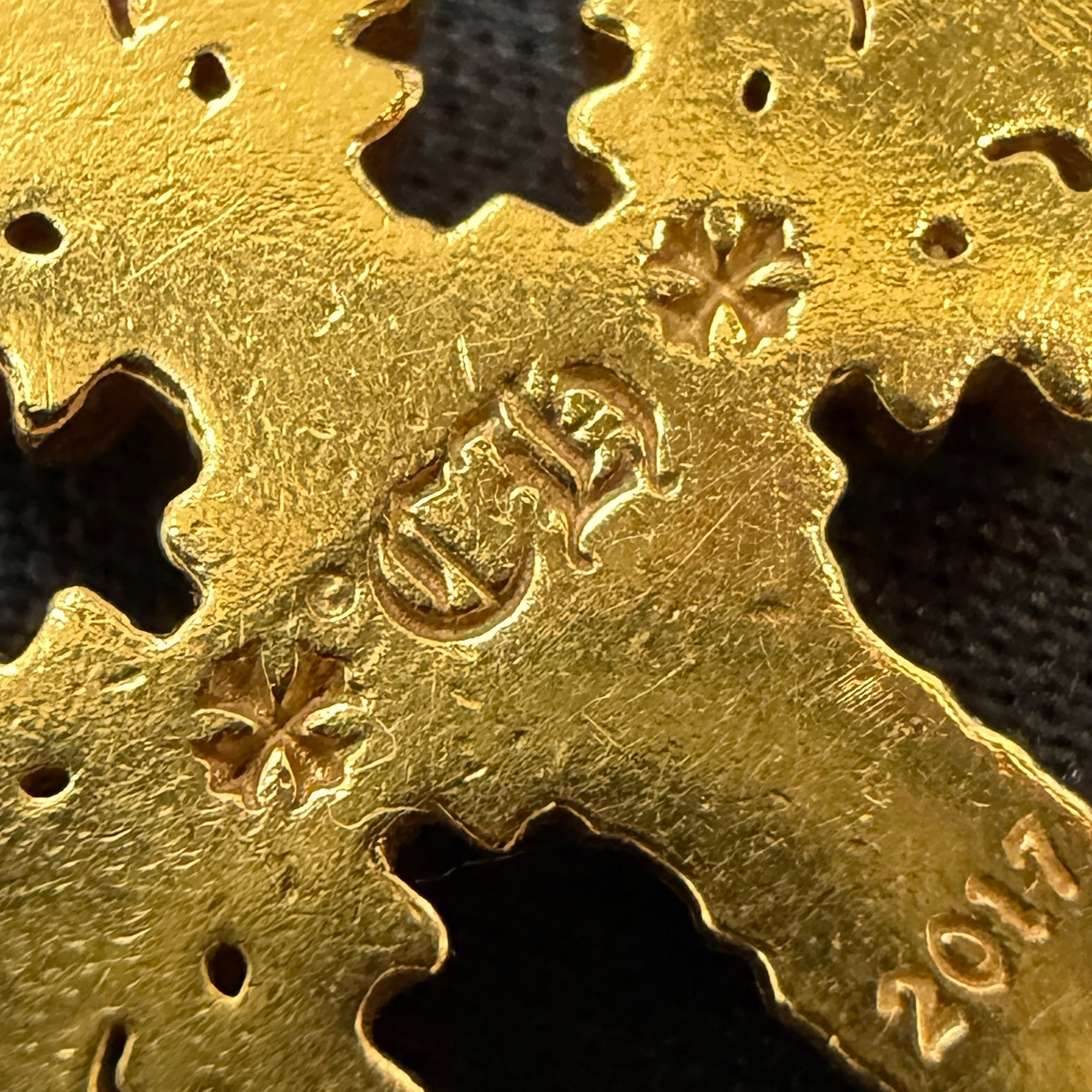 CHROME HEARTS 22K Tiny Filigree Cross Emerald Charm Pendent Top クロムハーツ 22K タイニーフィリグリークロス エメラルド チャームペンダントトップ