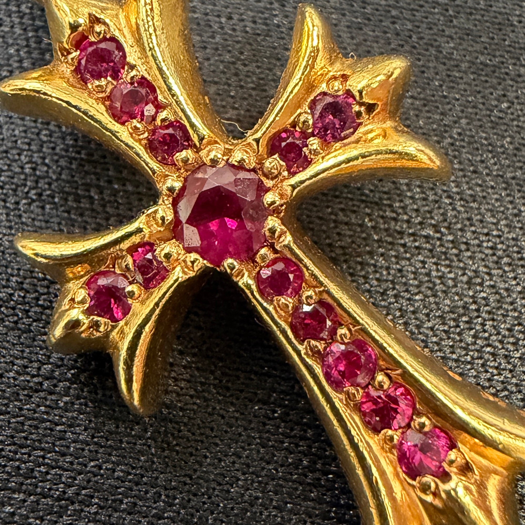 CHROME HEARTS 22K Tiny Fat Cross Charm Pave Ruby Pendant Top クロムハーツ 22K タイニーファットクロス チャーム パヴェルビー ペンダントトップ