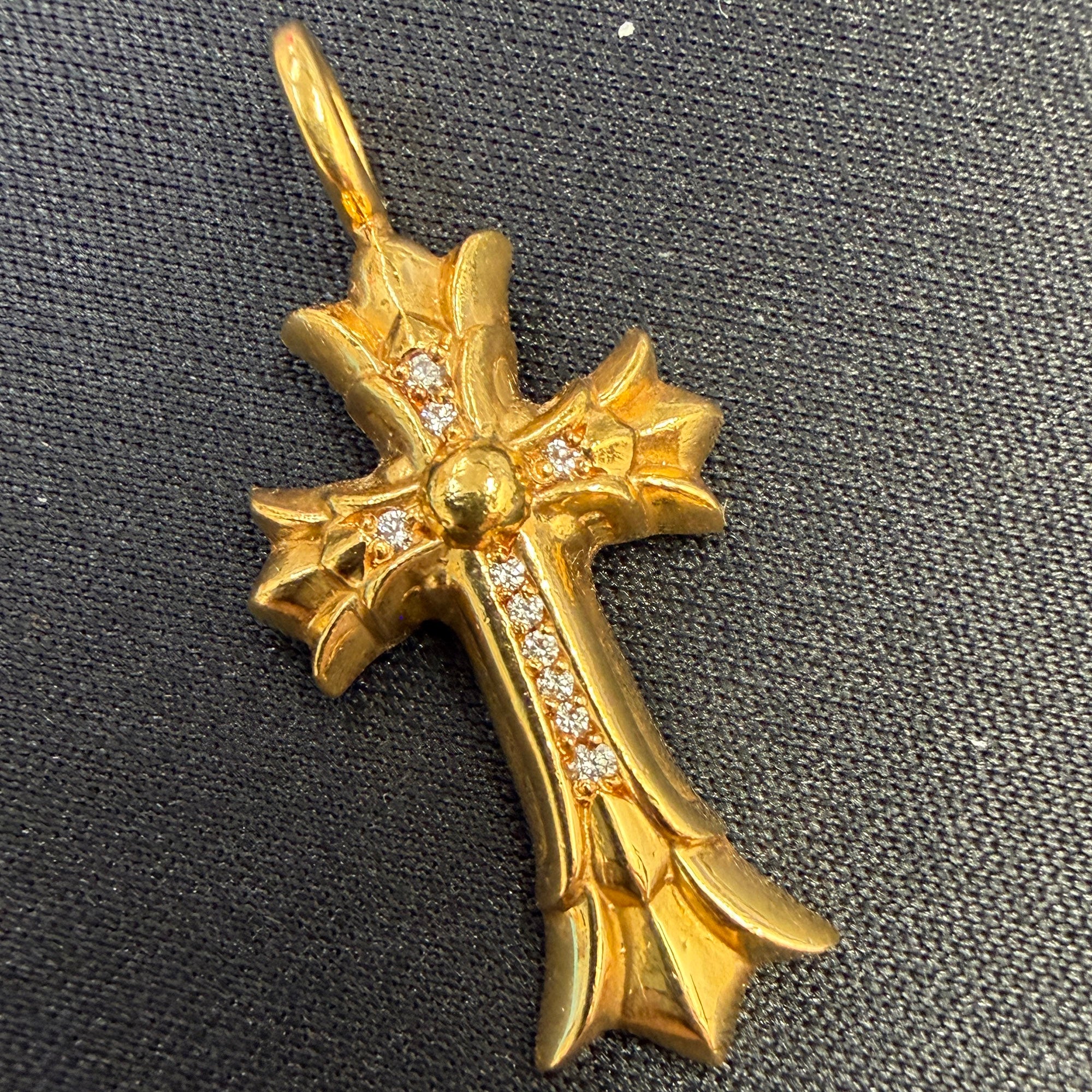 CHROME HEARTS 22K Double CH Cross Charm Pave Diamond Pendant Top クロムハーツ 22K ダブルCHクロス チャーム パヴェダイヤモンド ペンダントトップ