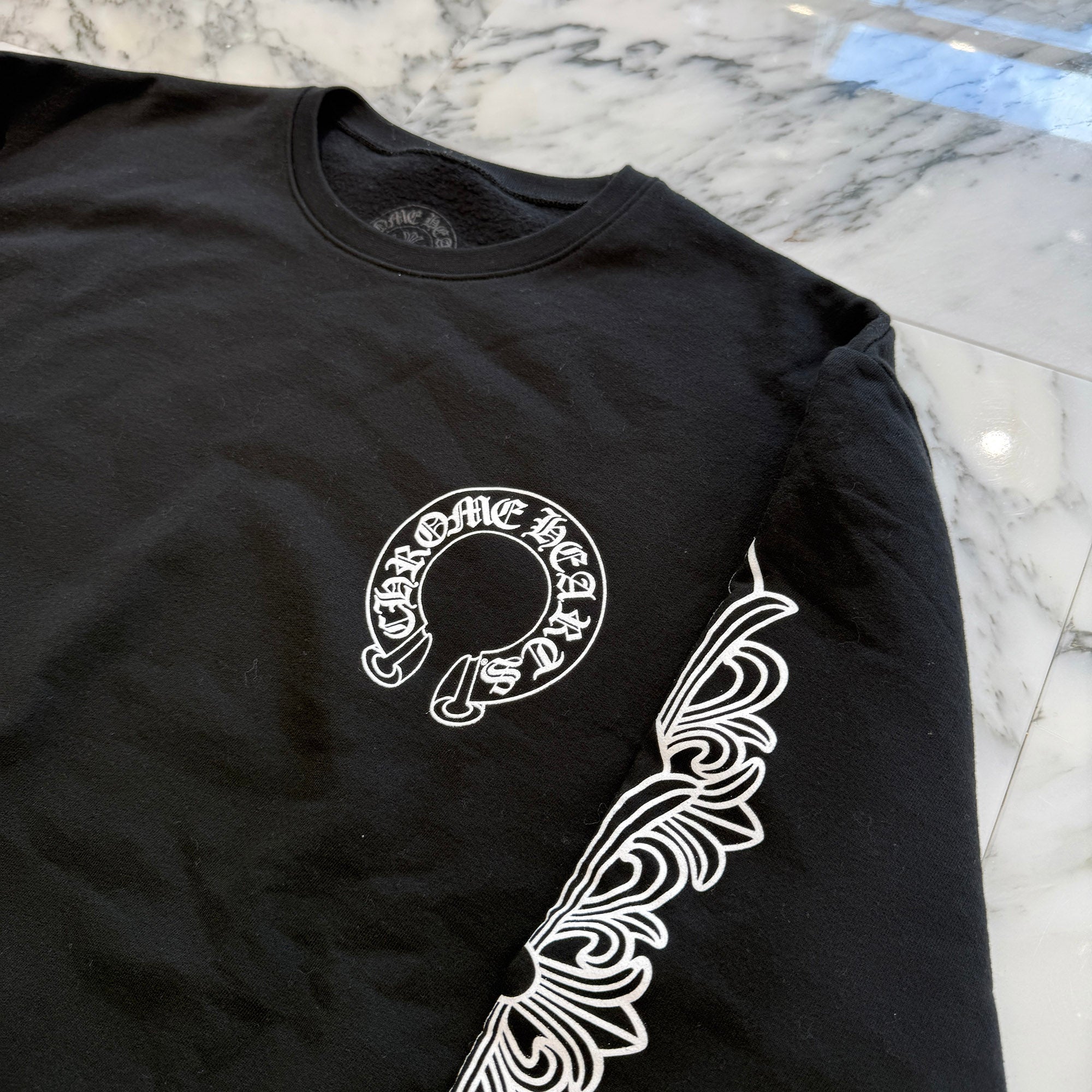 CHROME HEARTS Floral Cross Horseshoe Crewneck Sweat Shirts Size L クロムハーツ フローラルクロス ホースシュー クルーネック スウェットシャツ サイズL