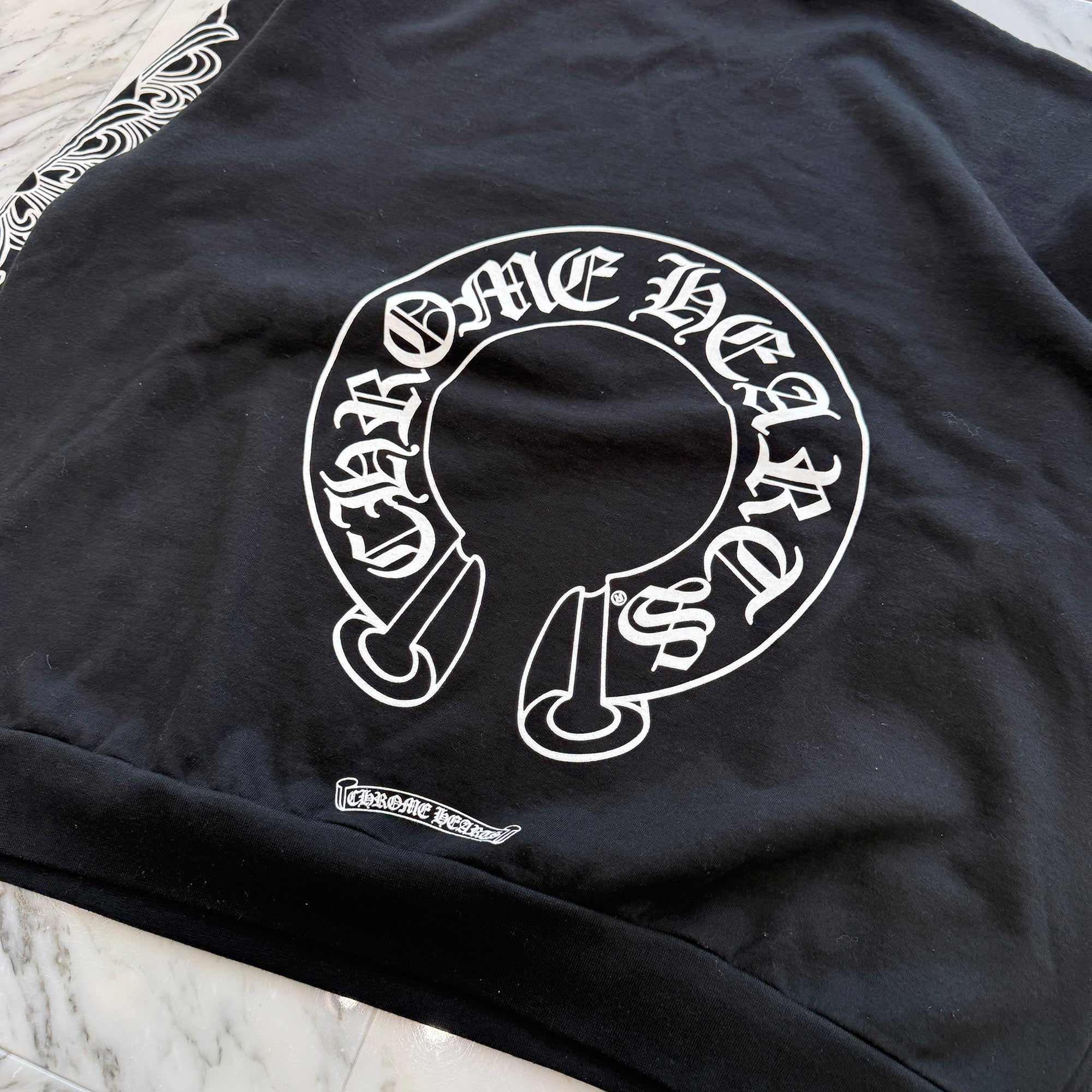 CHROME HEARTS Floral Cross Horseshoe Crewneck Sweat Shirts Size L クロムハーツ フローラルクロス ホースシュー クルーネック スウェットシャツ サイズL