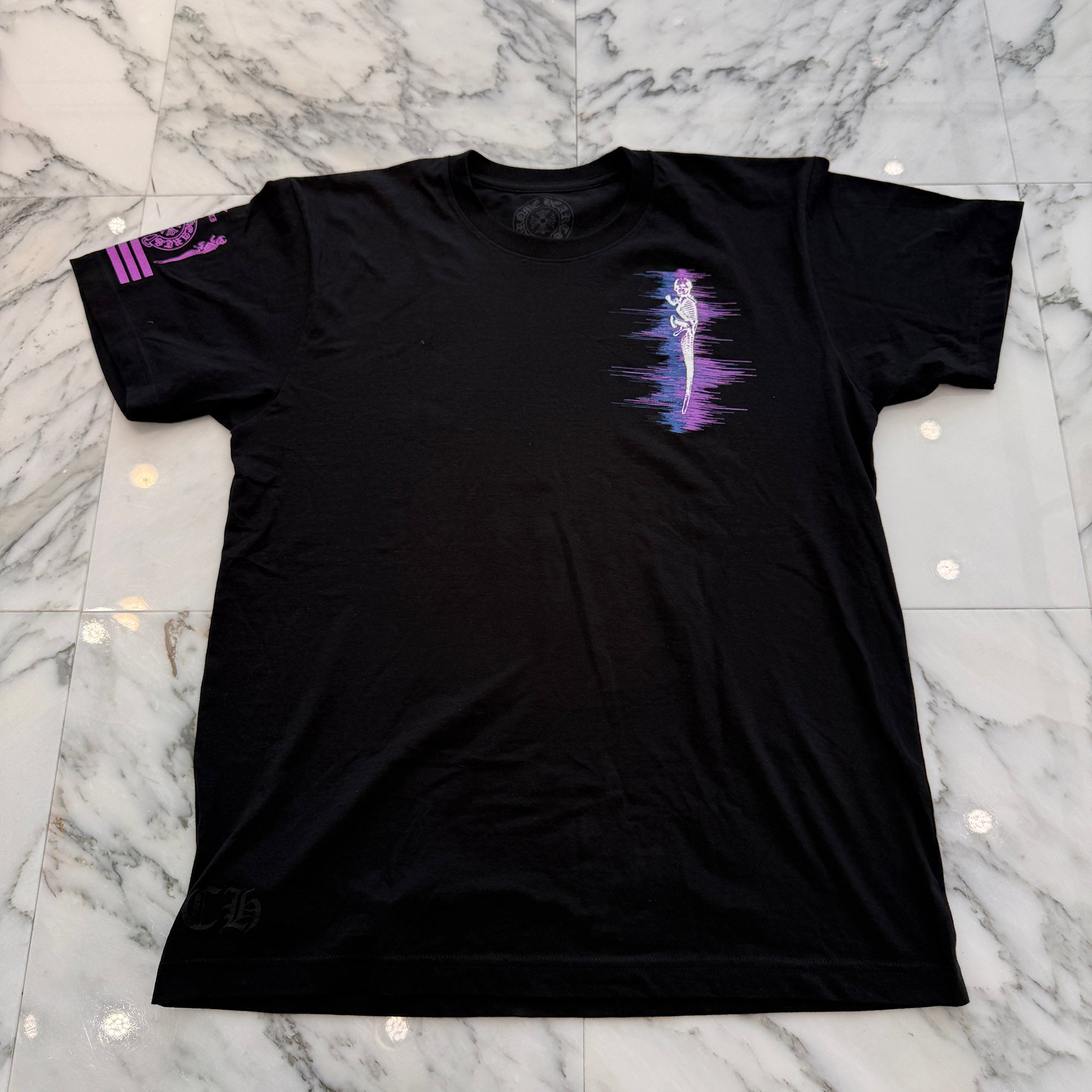 CHROME HEARTS FOTI "Static In The Signal 2026" Exhibition Jarvis Tee Size L クロムハーツ フォティ "スタティック イン ザ シグナル 2026" エキジビション ジャービス  Tシャツ サイズL