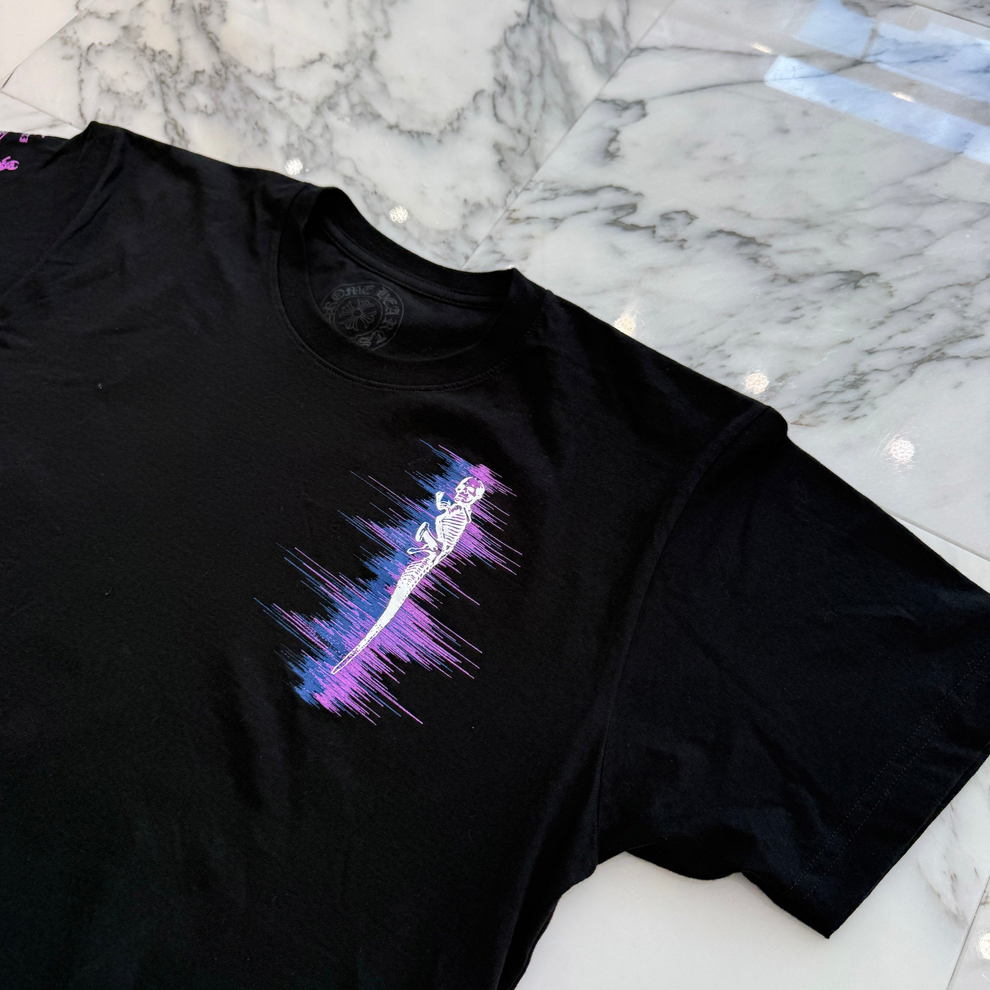 CHROME HEARTS FOTI "Static In The Signal 2026" Exhibition Jarvis Tee Size L クロムハーツ フォティ "スタティック イン ザ シグナル 2026" エキジビション ジャービス  Tシャツ サイズL
