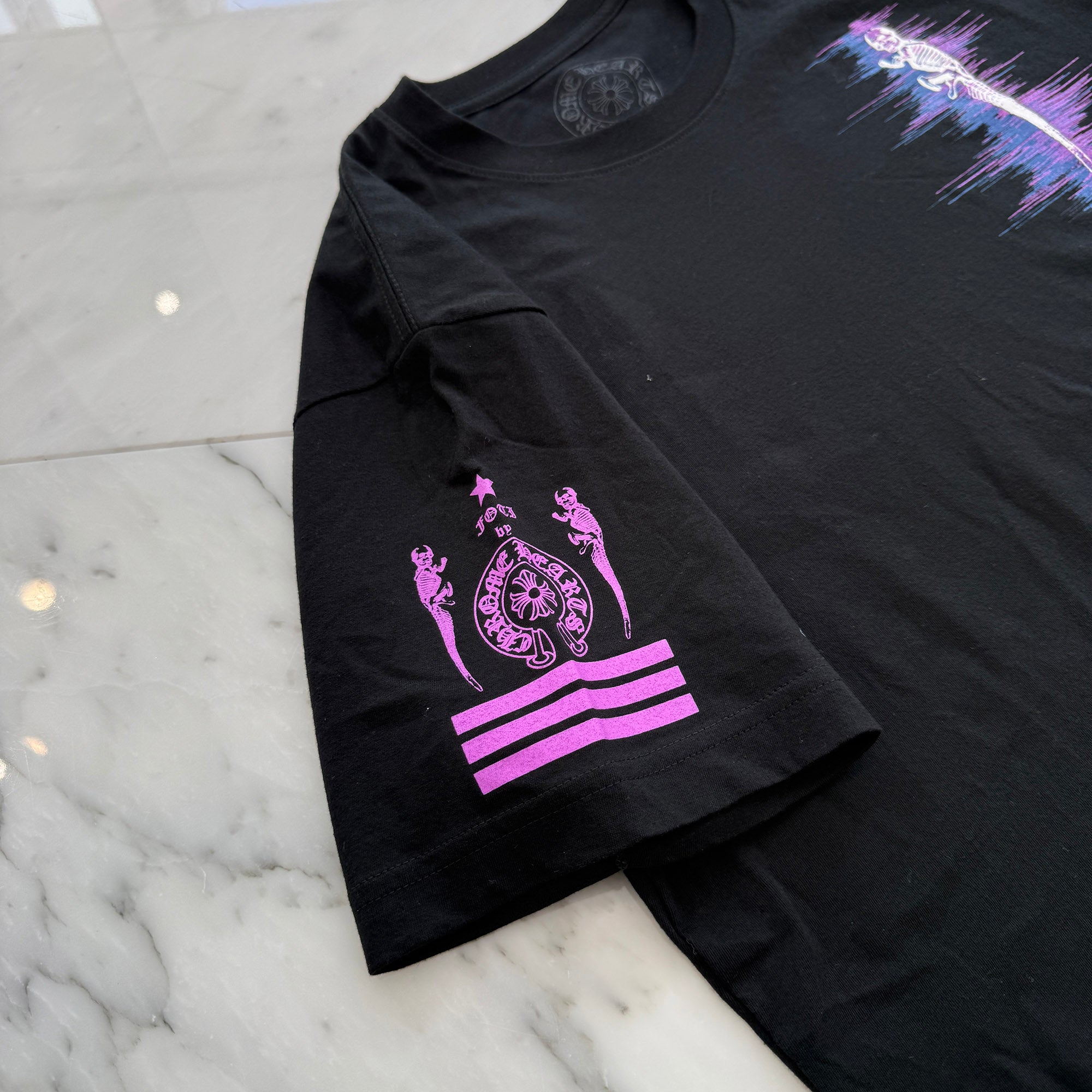 CHROME HEARTS FOTI "Static In The Signal 2026" Exhibition Jarvis Tee Size L クロムハーツ フォティ "スタティック イン ザ シグナル 2026" エキジビション ジャービス  Tシャツ サイズL
