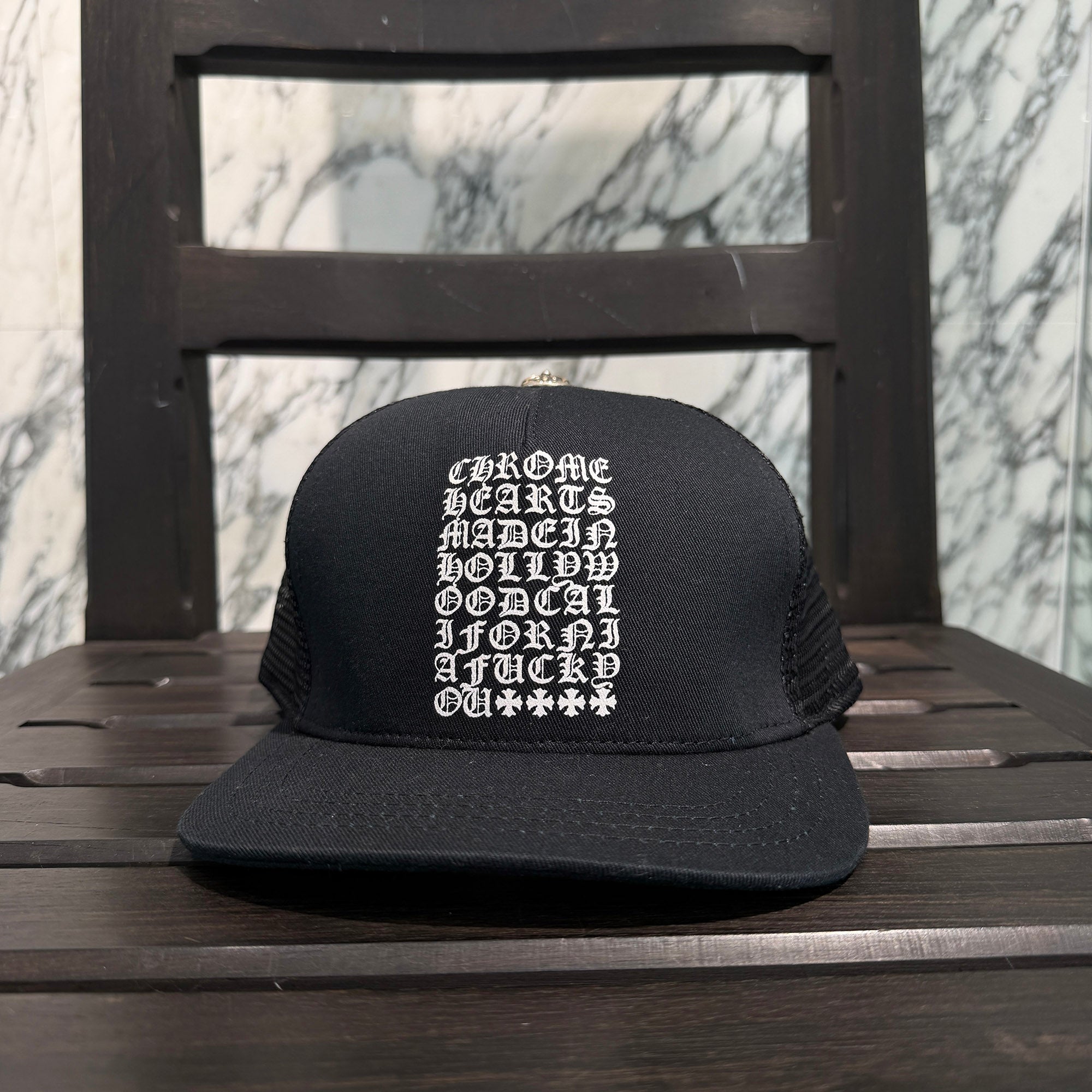 CHROME HEARTS Made In Hollywood Fuck You Vertical Logo Trucker Cap Size ONE SIZE（53-60）クロムハーツ メイドインハリウッド ファックユー ヴァーティカルロゴ トラッカーキャップ サイズONE SIZE（53-60)
