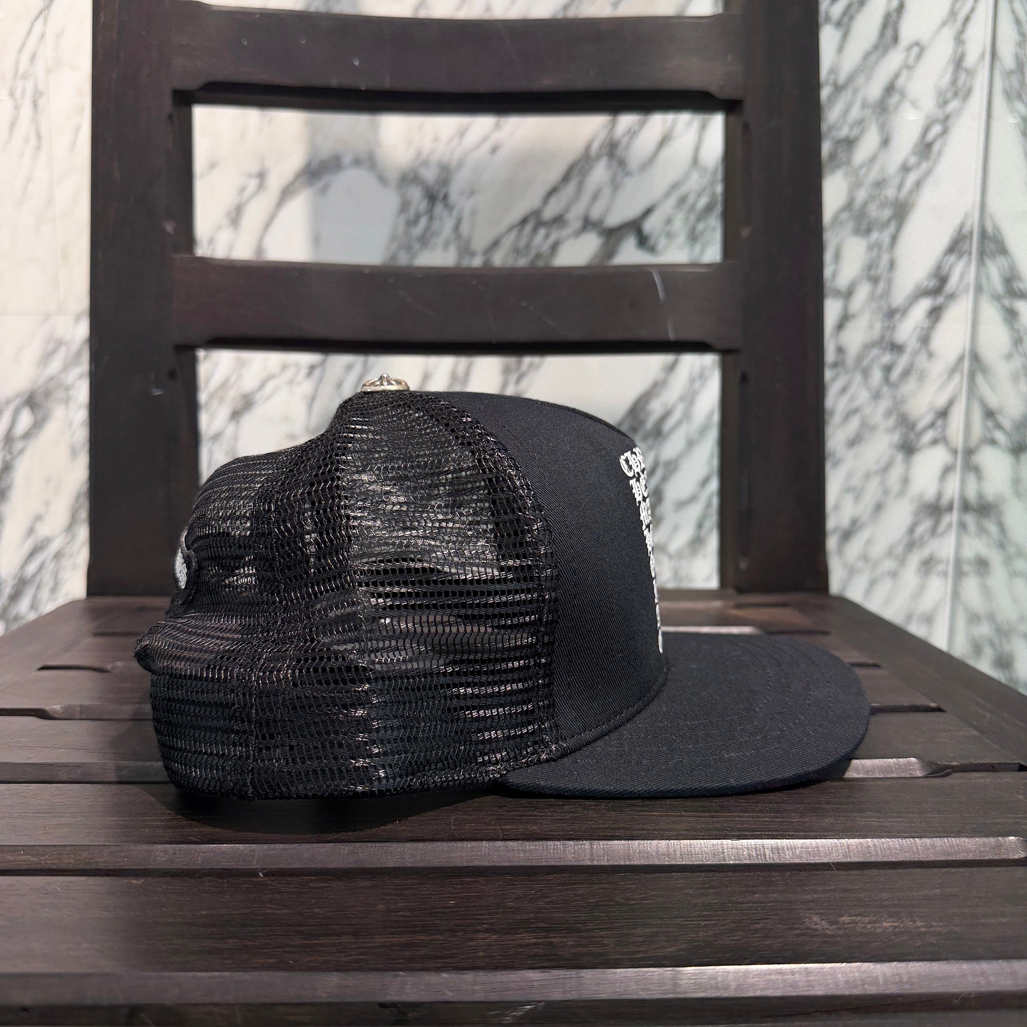 CHROME HEARTS Made In Hollywood Fuck You Vertical Logo Trucker Cap Size ONE SIZE（53-60）クロムハーツ メイドインハリウッド ファックユー ヴァーティカルロゴ トラッカーキャップ サイズONE SIZE（53-60)