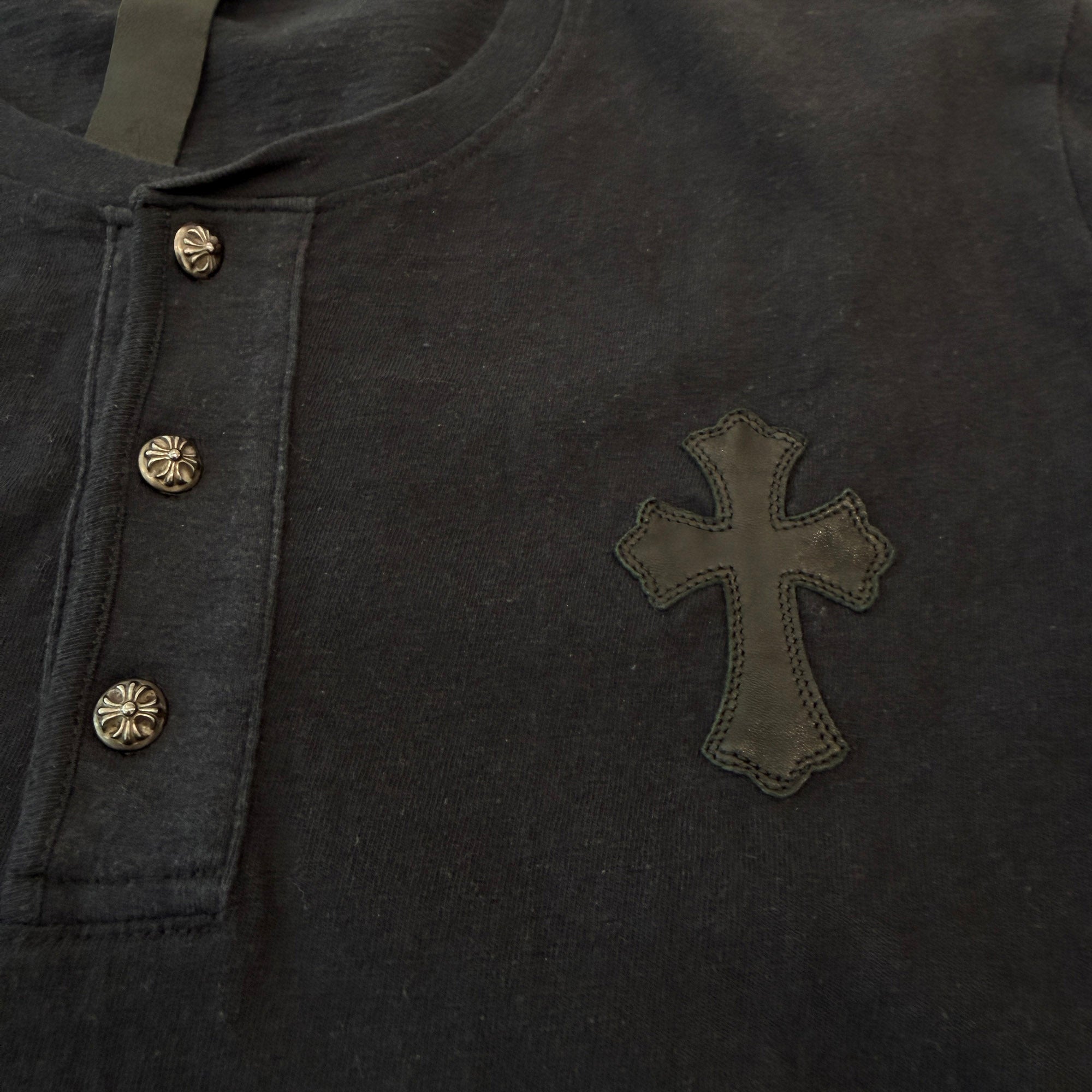 CHROME HEARTS Y NOT 1 Cross Leather Patch Henry Neck Tee Size XL クロムハーツ ワイノット 1 クロスレザーパッチ ヘンリーネック Tシャツ サイズXL