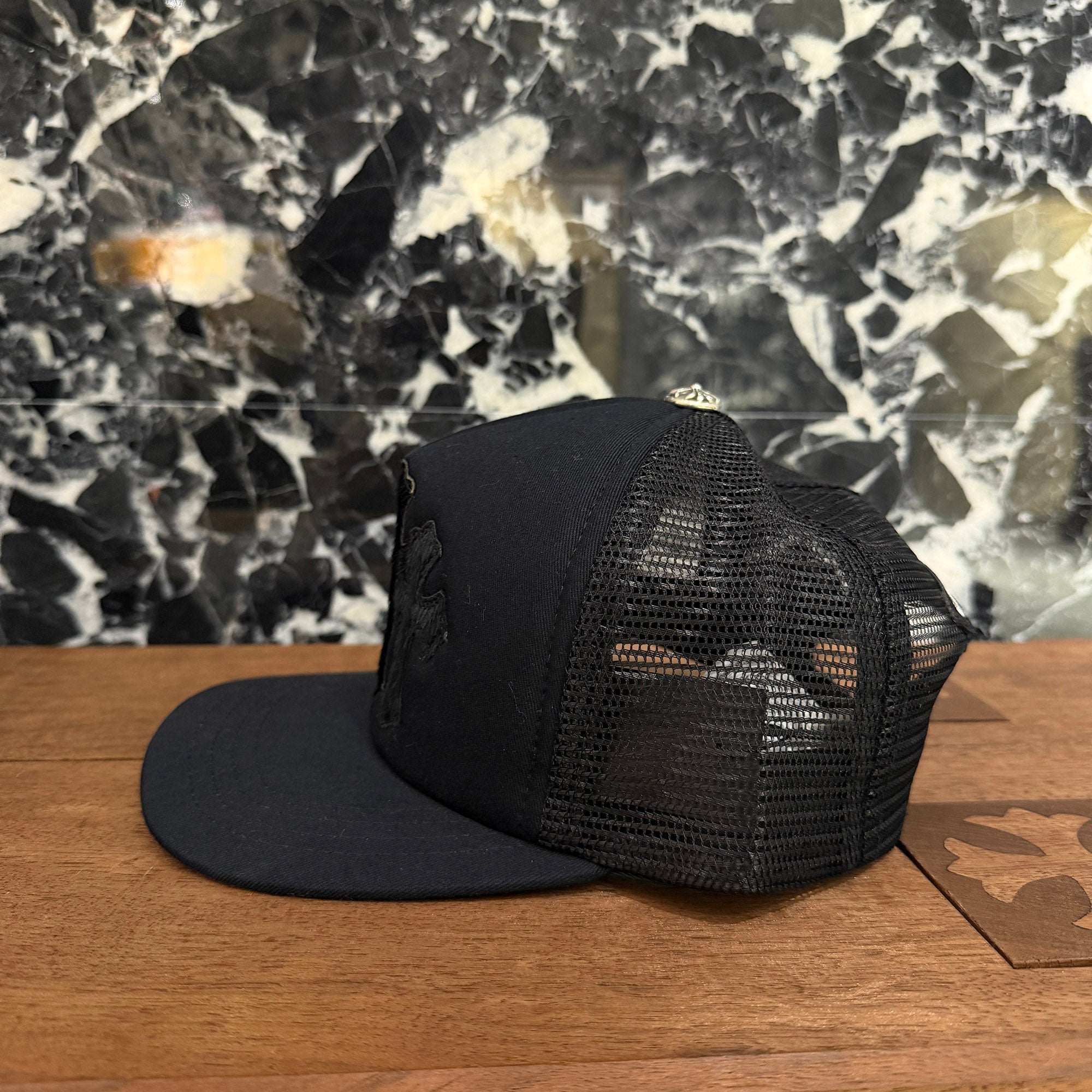CHROME HEARTS Triple Cross Harako Leather Patch Trucker Cap ONE SIZE (51-61) クロムハーツ トリプルクロス ハラコレザー パッチトラッカーキャップ サイズONE SIZE (51-61)