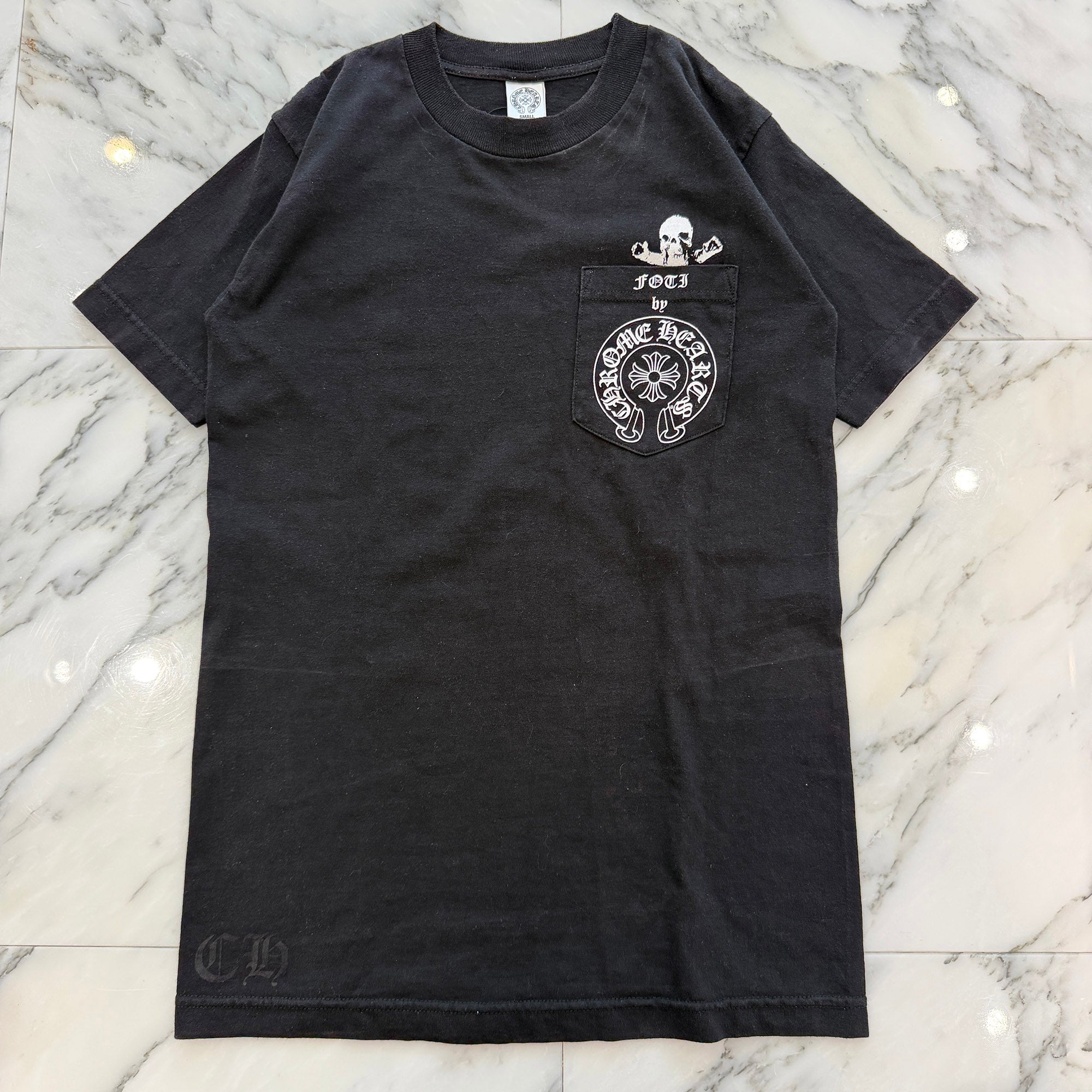 CHROME HEARTS Tokyo Limited FOTI Harris Teeter Back Scroll Tee Size S クロムハーツ 東京限定 フォティ・ハリスティーター バックスクロール Tシャツ サイズS