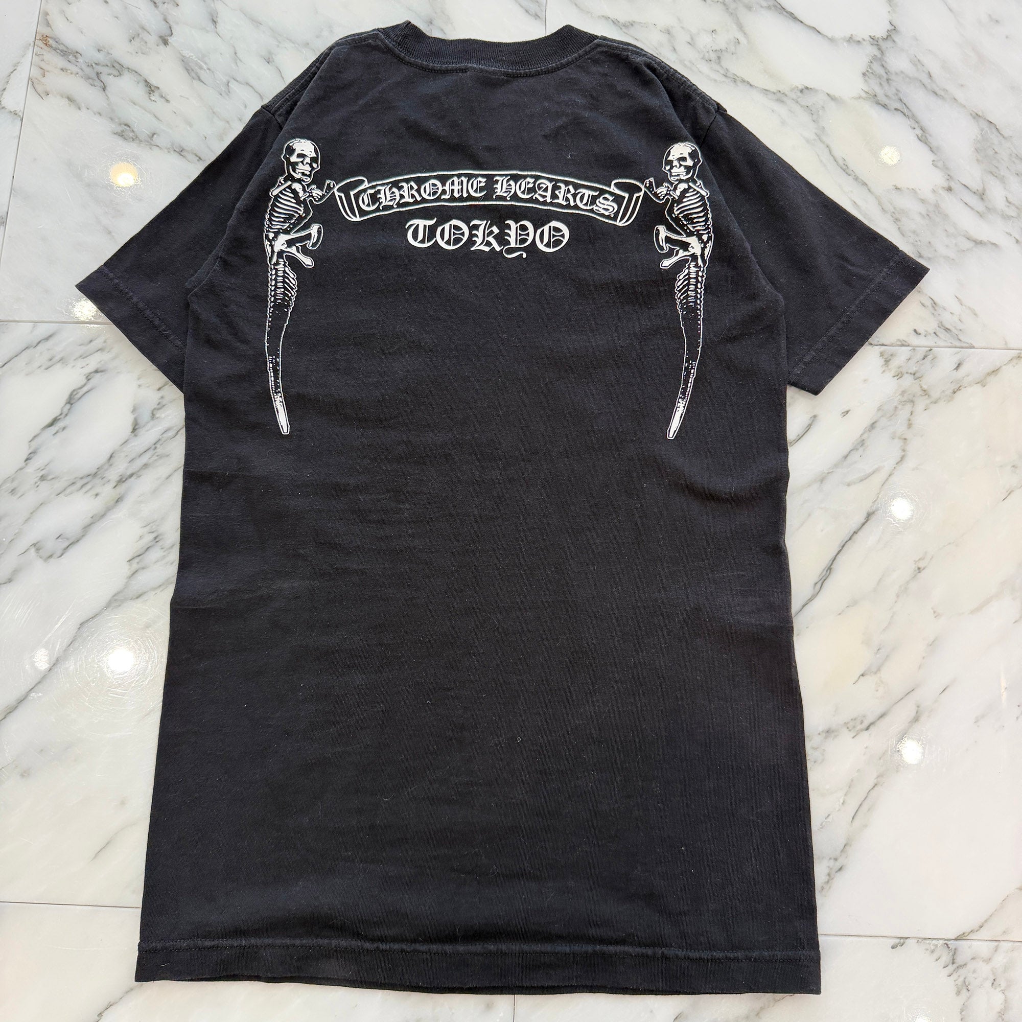 CHROME HEARTS Tokyo Limited FOTI Harris Teeter Back Scroll Tee Size S クロムハーツ 東京限定 フォティ・ハリスティーター バックスクロール Tシャツ サイズS