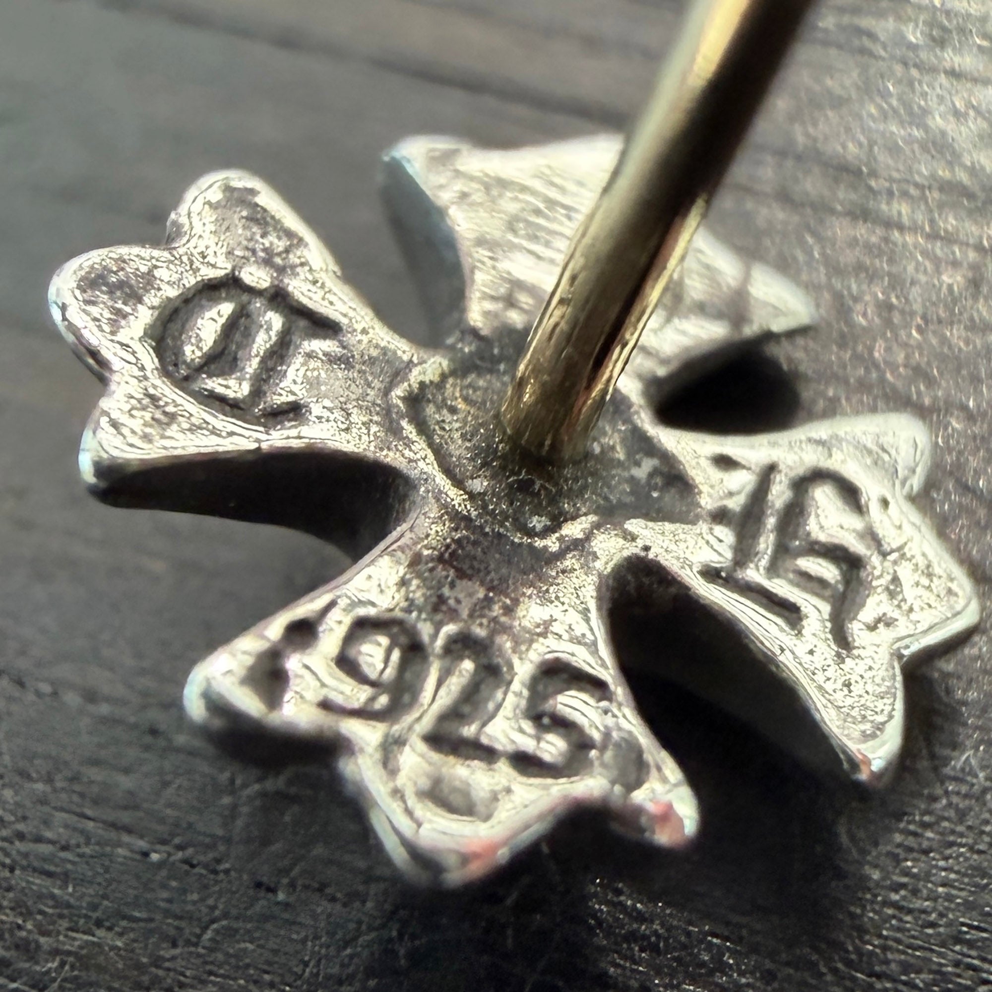 CHROME HEARTS CH Plus Cross Stud Earring クロムハーツ CHプラス クロス スタッズ イヤリング ピアス