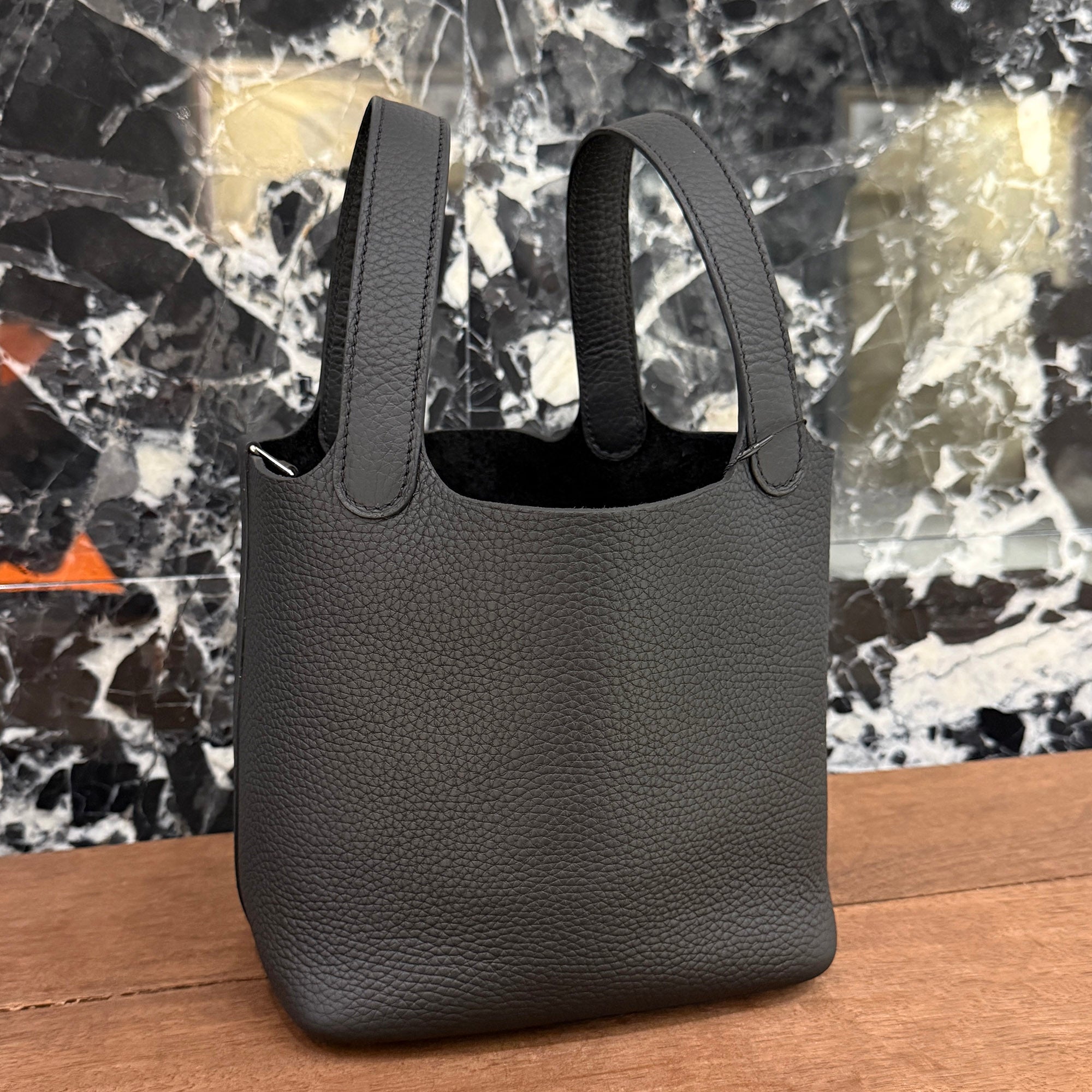 HERMES Picotin Lock PM "NOIR" G刻印 エルメス ピコタンロック PM "ノワール" G刻印