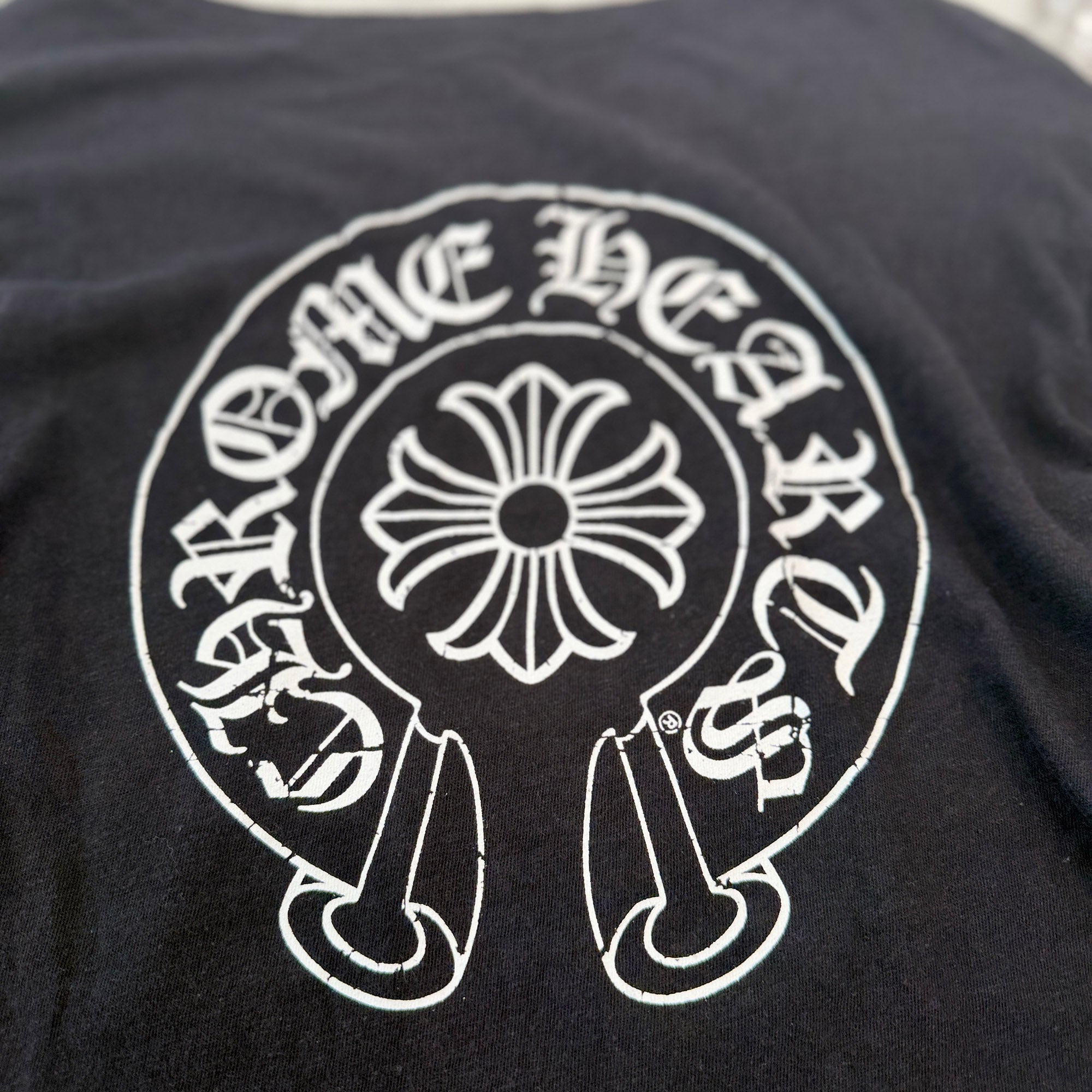 CHROME HEARTS 33 Horseshoe Crack Print Long Sleeve Tee Size M クロムハーツ 33 ホースシュー クラックプリント ロングスリーブＴシャツ サイズM