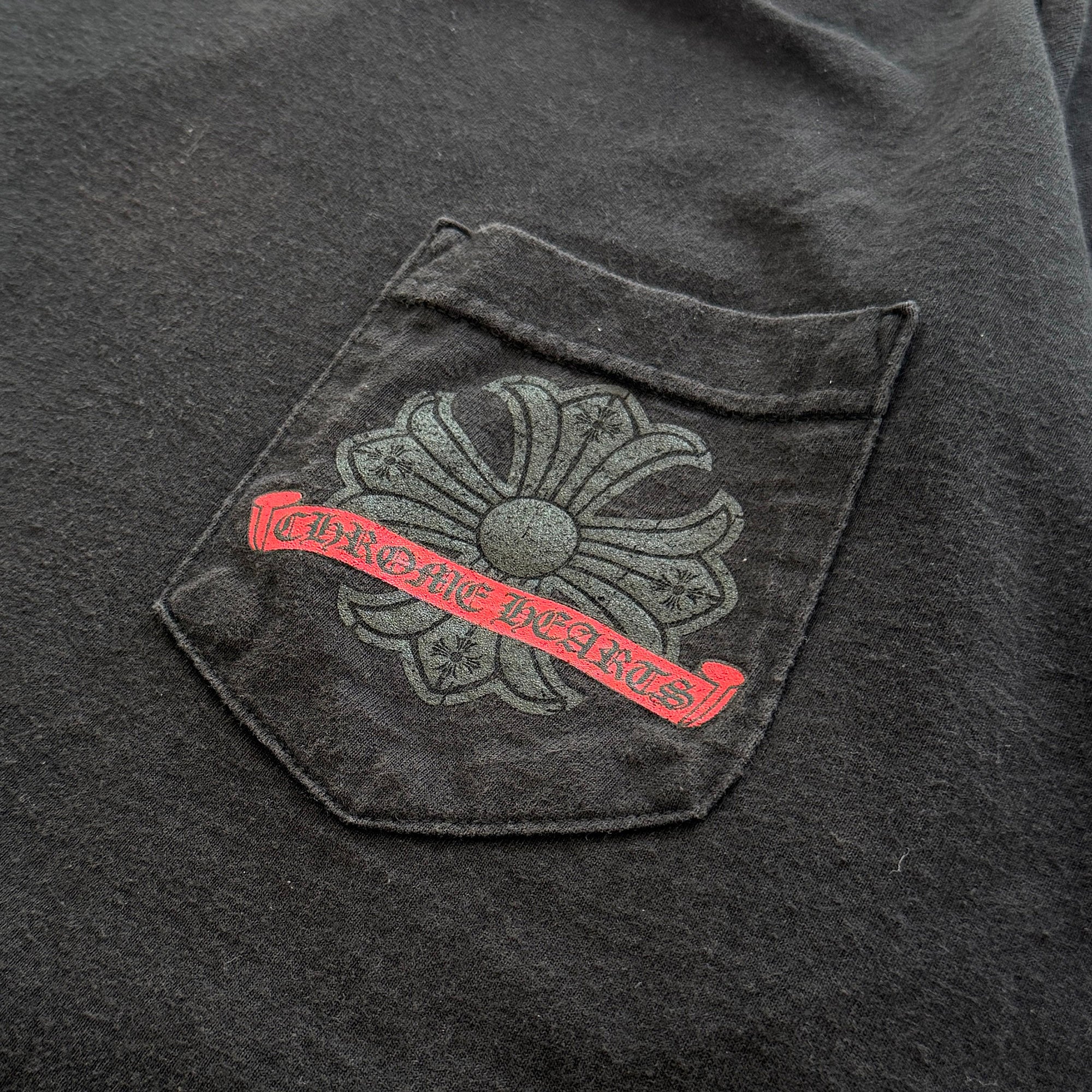 CHROME HEARTS CH Plus Scroll Red Horseshoe Tee Size L クロムハーツ CHプラス スクロール レッド ホースシュー Tシャツ サイズL