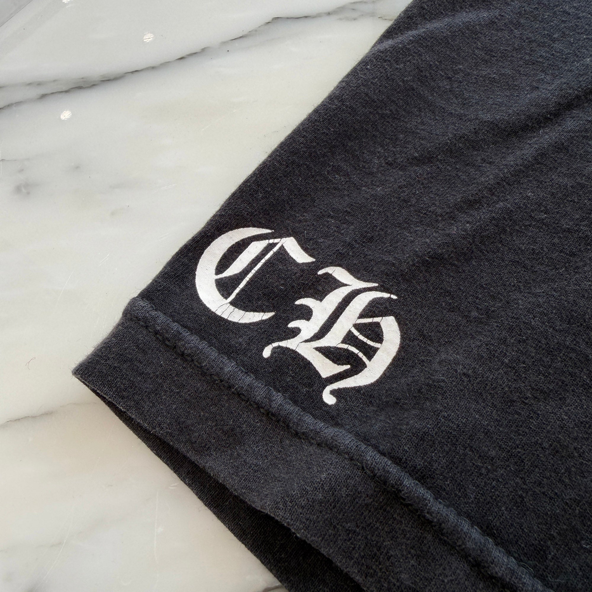 CHROME HEARTS CH Plus Scroll Red Horseshoe Tee Size L クロムハーツ CHプラス スクロール レッド ホースシュー Tシャツ サイズL