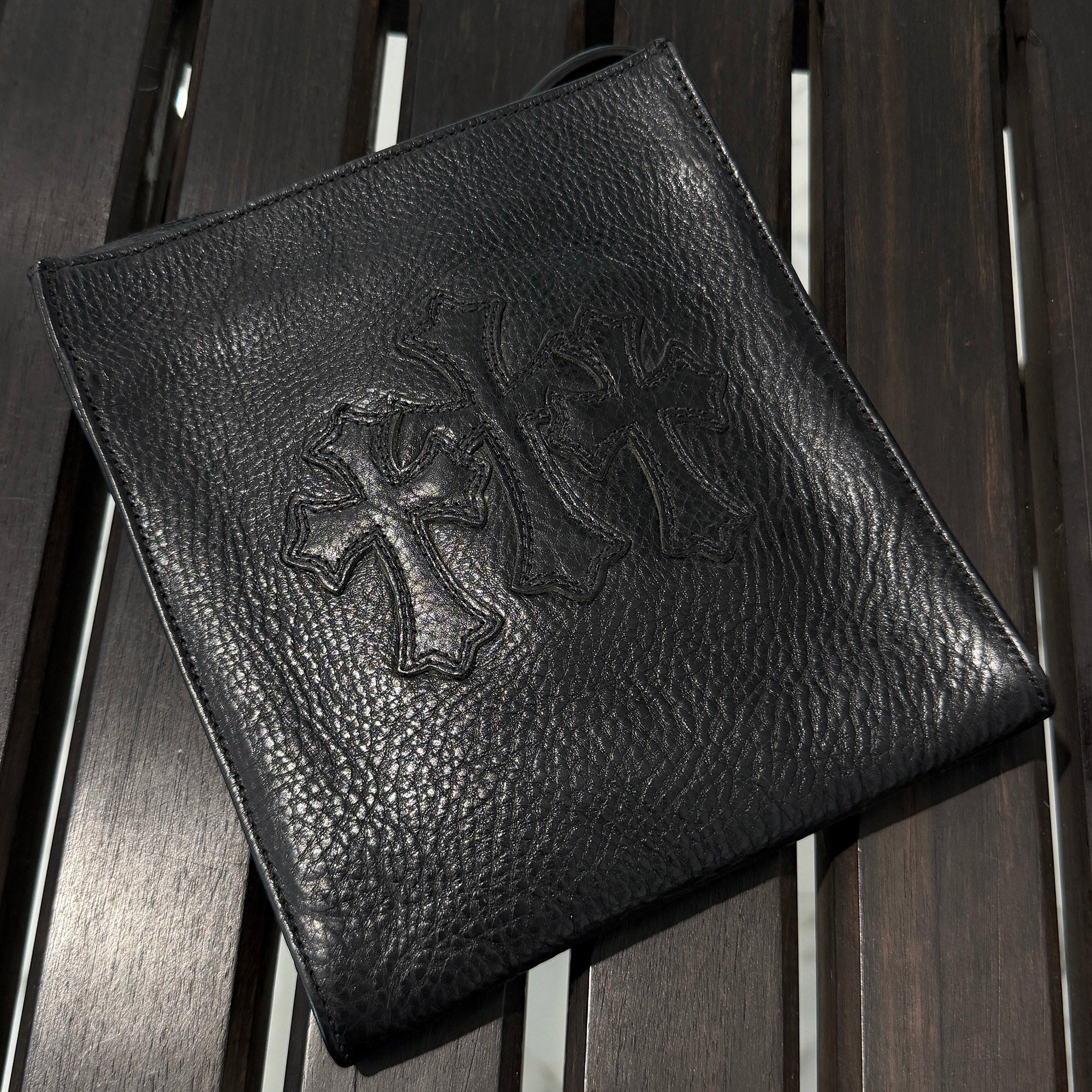 CHROME HEARTS Square Pocket 3 Cemetery Cross Leather Patch Shoulder Bag クロムハーツ スクエアポケット 3セメタリークロス レザーパッチ ショルダーバッグ