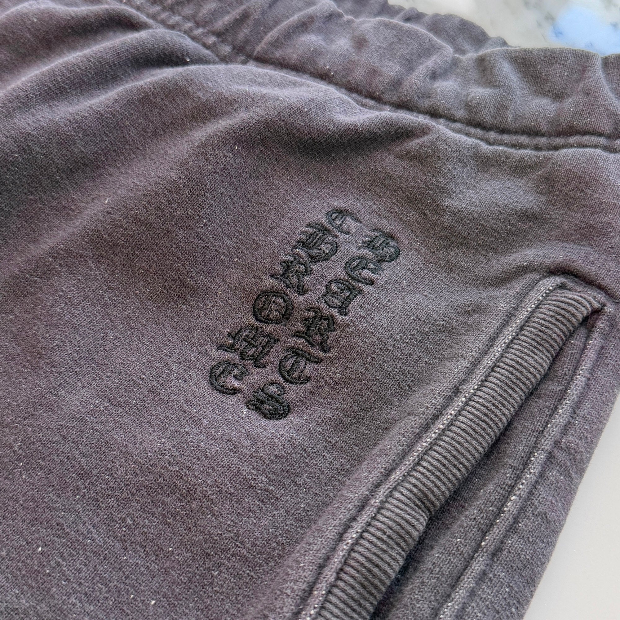 CHROME HEARTS Y NOT Vertical Logo Embroidery Sweat Long Pants Size M クロムハーツ ワイノット ヴァーティカルロゴ 刺繍 スウェットロングパンツ サイズM