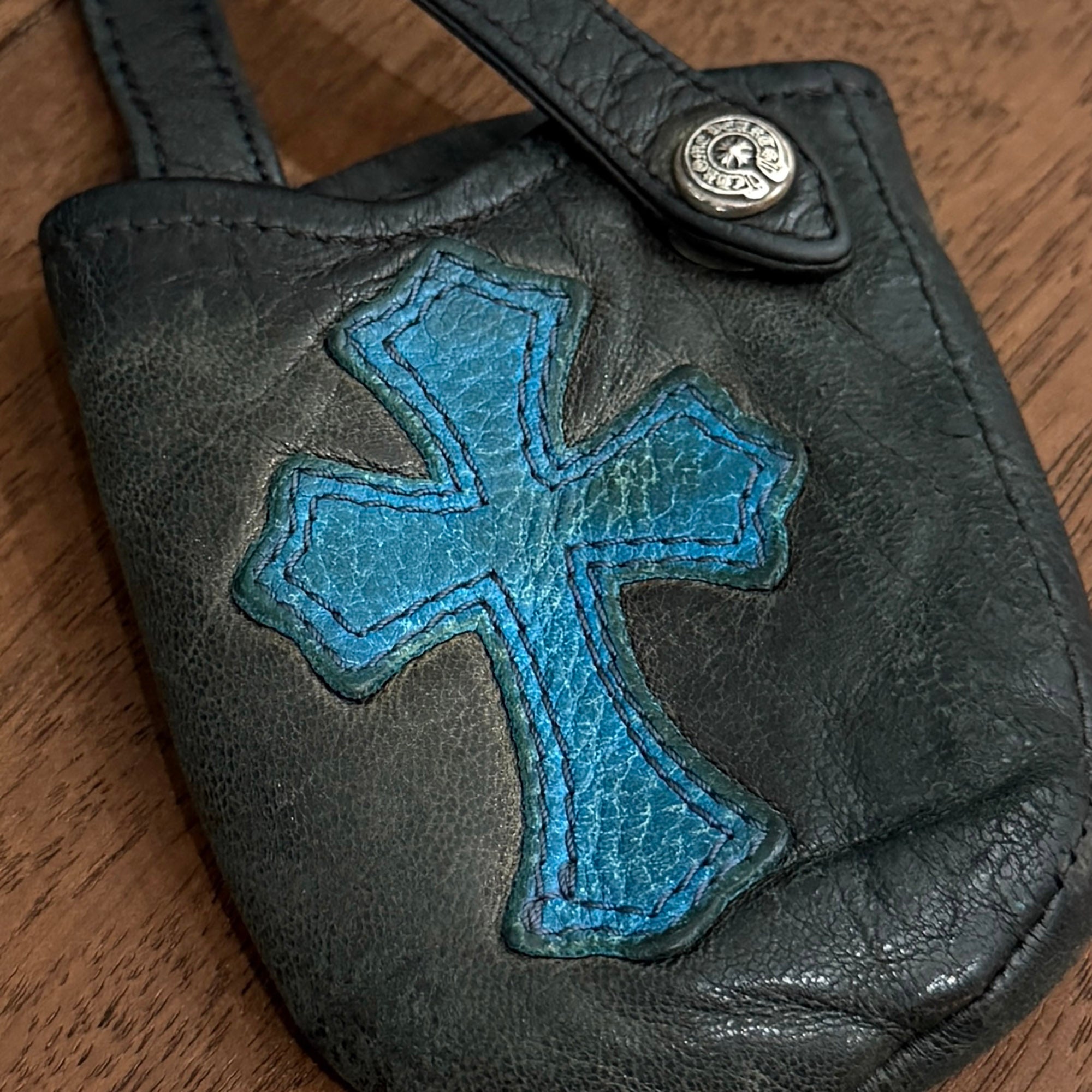 CHROME HEARTS  1 Cross Patch Earphone Leather Pouch クロムハーツ 1クロス パッチ イヤホン レザー ポーチ