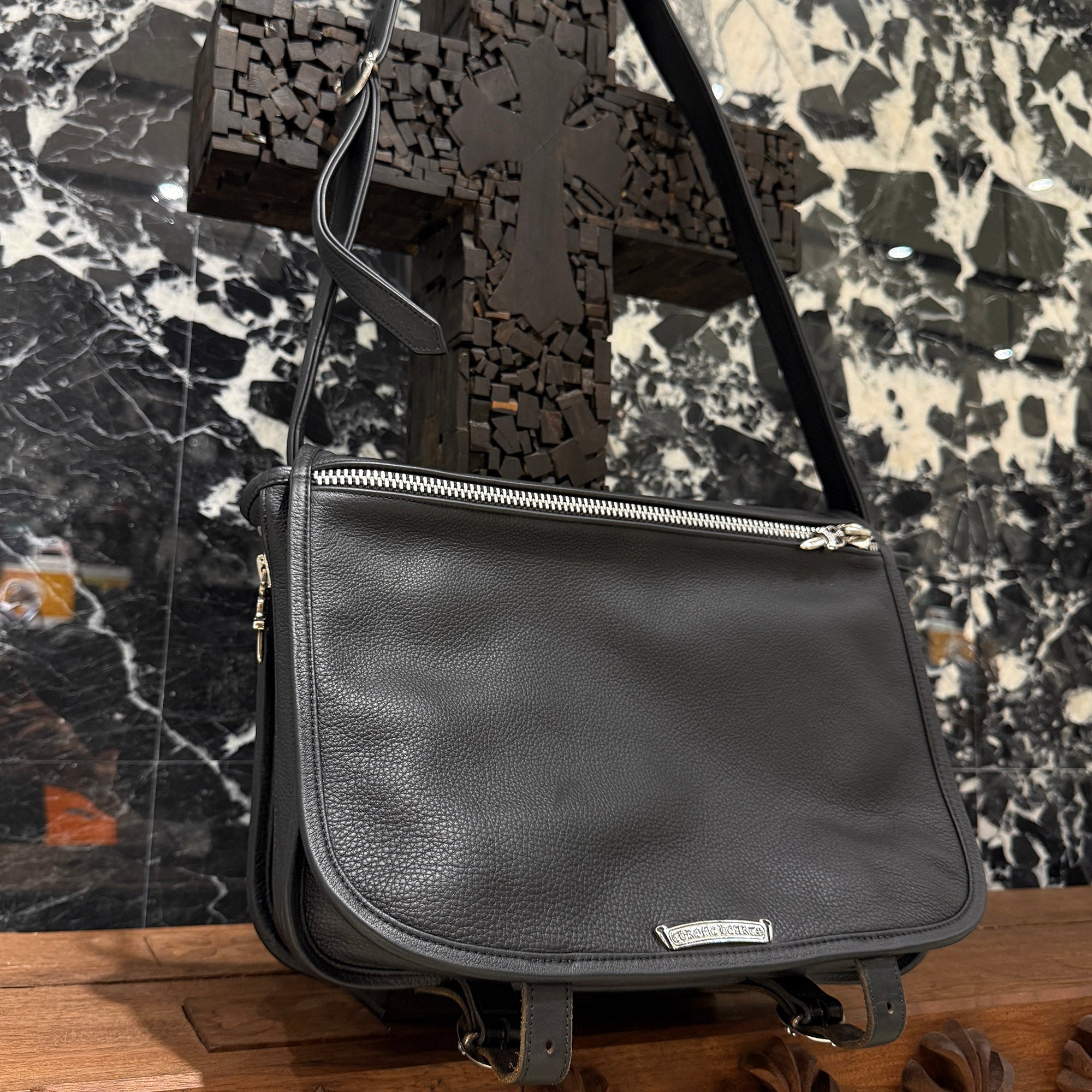 CHROME HEARTS Small Gunslinger Messenger Leather Shoulder Bag クロムハーツ スモール ガンスリンガー メッセンジャー レザー ショルダーバッグ