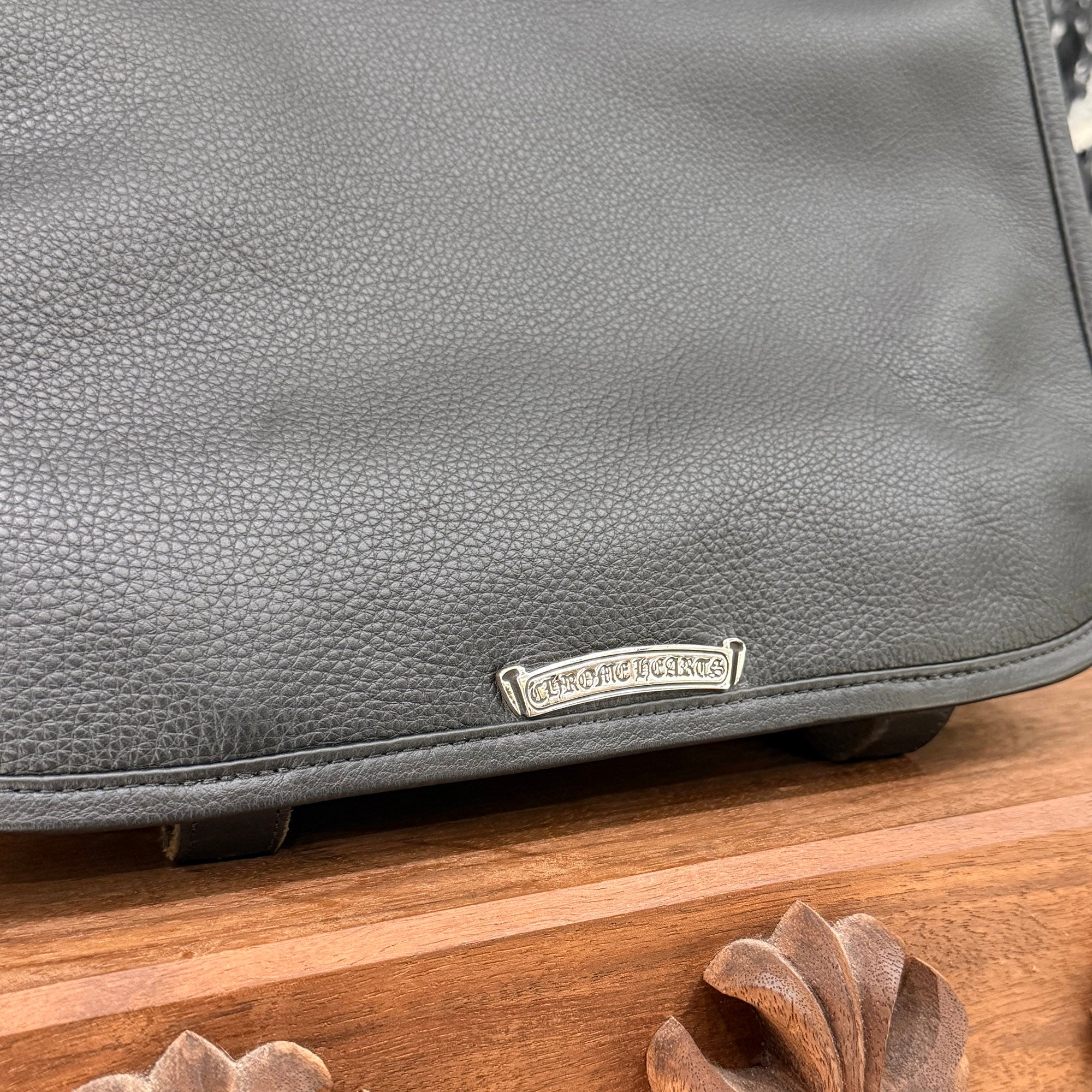 CHROME HEARTS Small Gunslinger Messenger Leather Shoulder Bag クロムハーツ スモール ガンスリンガー メッセンジャー レザー ショルダーバッグ