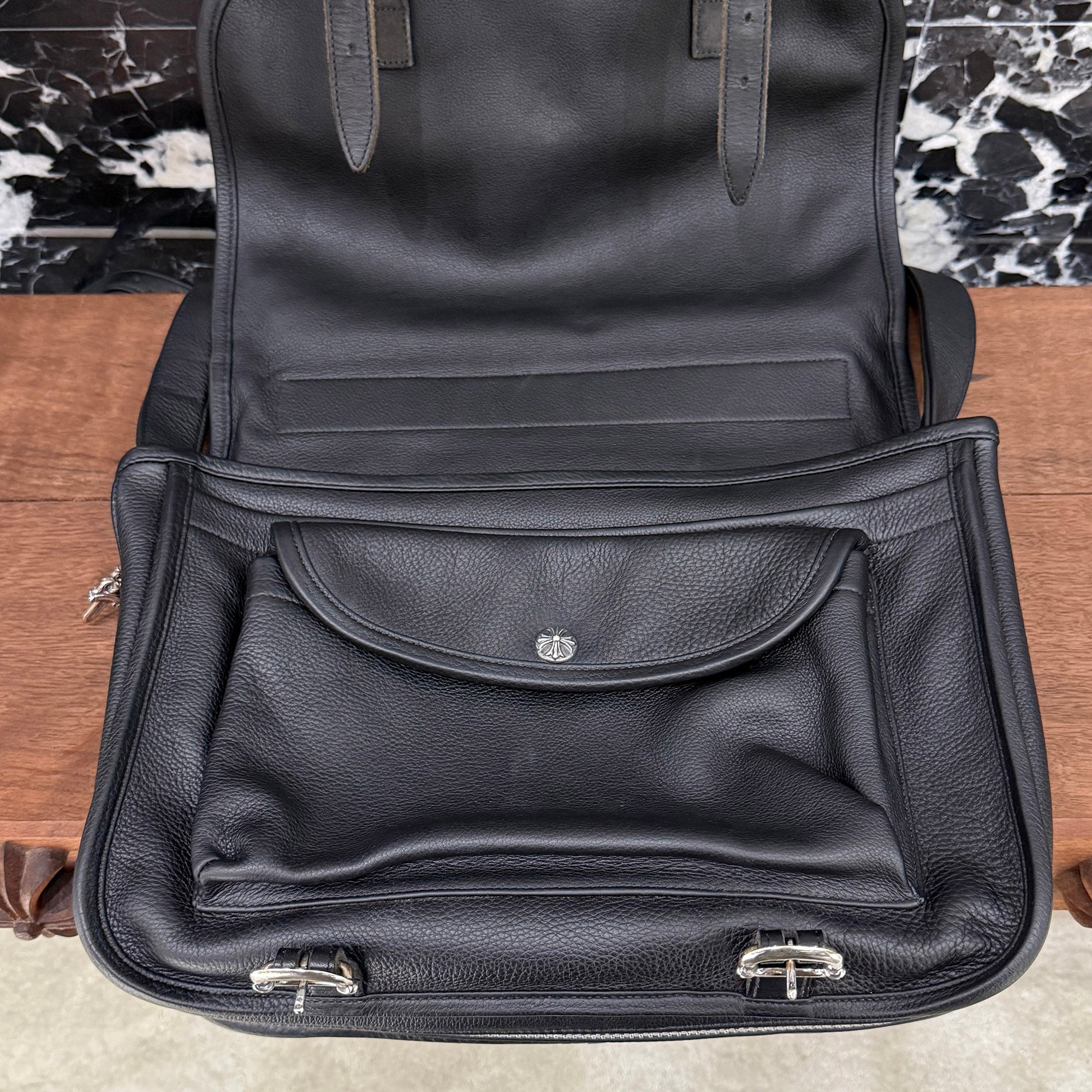 CHROME HEARTS Small Gunslinger Messenger Leather Shoulder Bag クロムハーツ スモール ガンスリンガー メッセンジャー レザー ショルダーバッグ