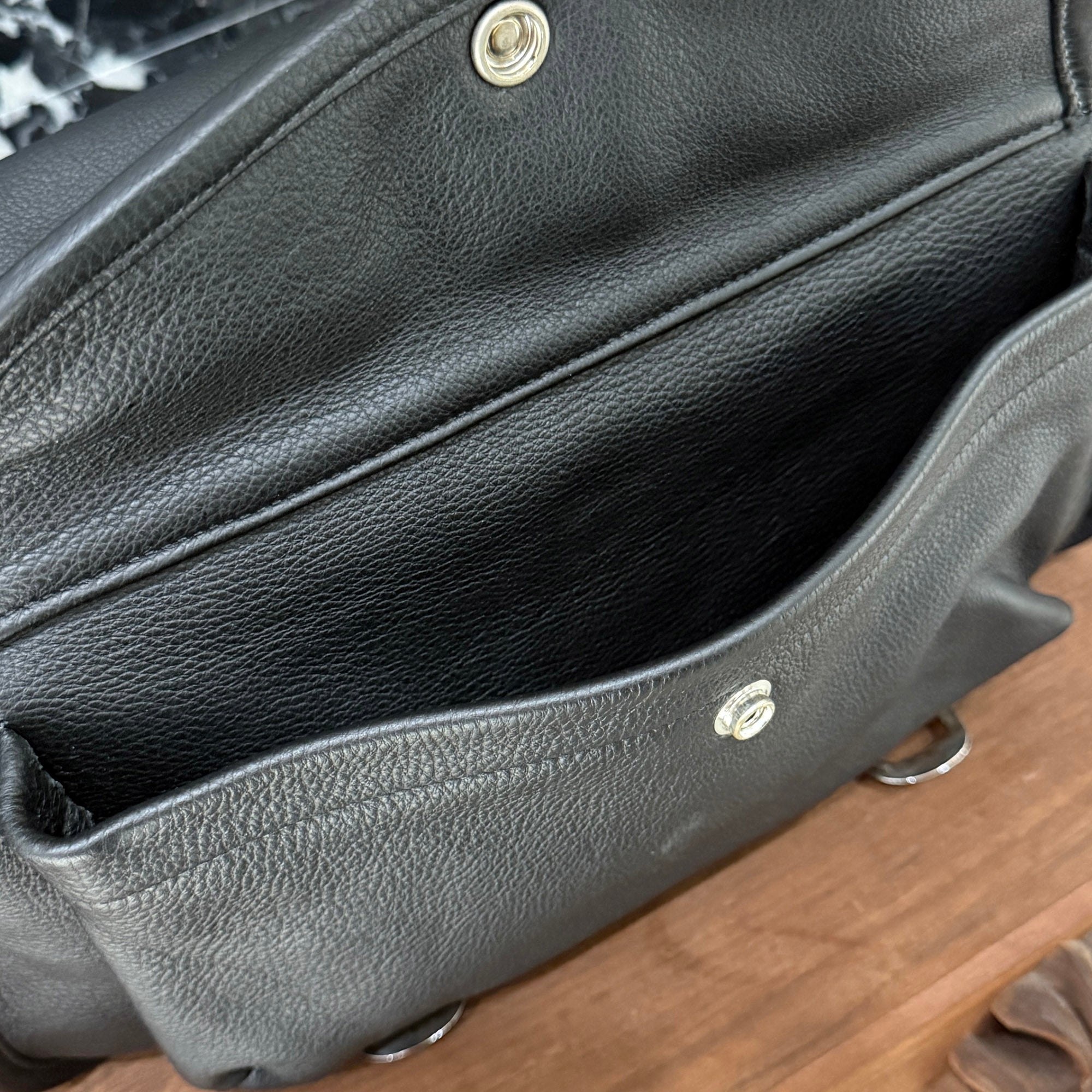 CHROME HEARTS Small Gunslinger Messenger Leather Shoulder Bag クロムハーツ スモール ガンスリンガー メッセンジャー レザー ショルダーバッグ