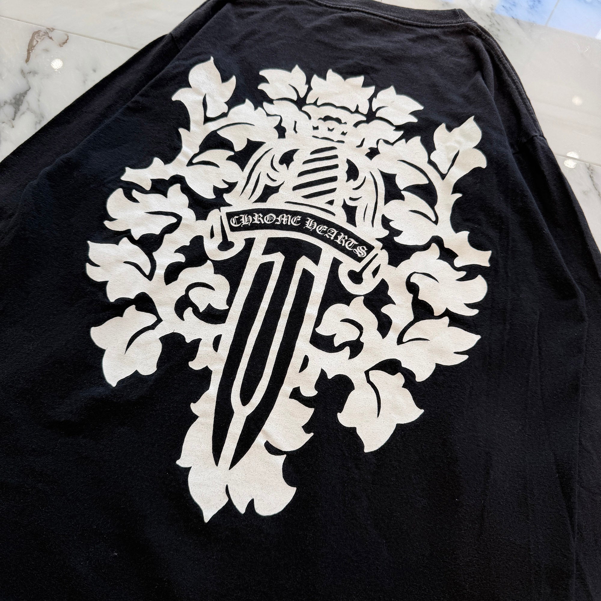 CHROME HEARTS Neck Logo Back Vine Dagger Print Long Sleeve Tee Size M クロムハーツ ネックロゴ バックヴァインダガープリント ロングスリーブTシャツ サイズM