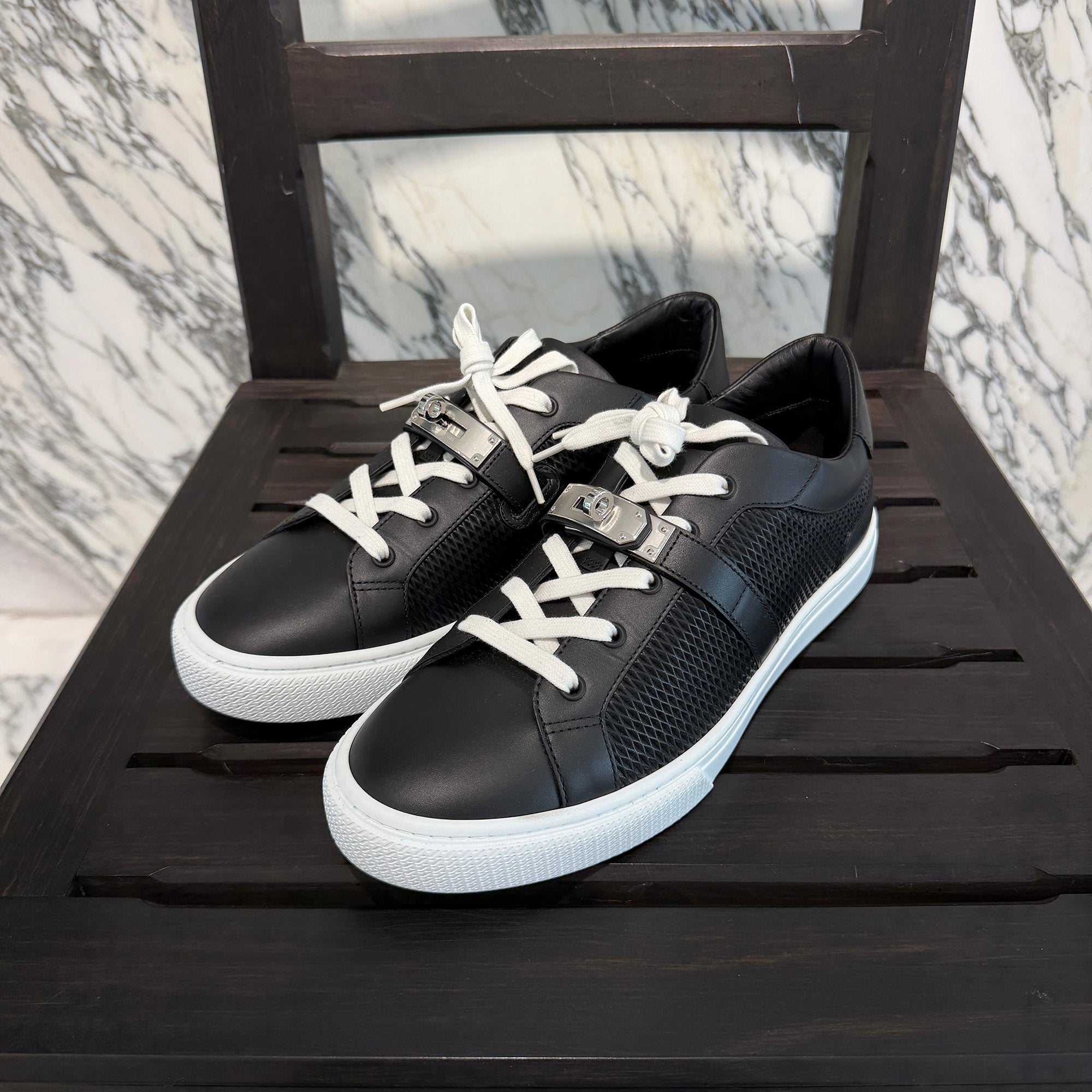 HERMES Sneakers "DAY" H262855ZH01390 Size 42.5 (約27.0cm～27.5cm) エルメス スニーカー "デイ" ノワール サイズ42.5 (約27.0cm～27.5cm)
