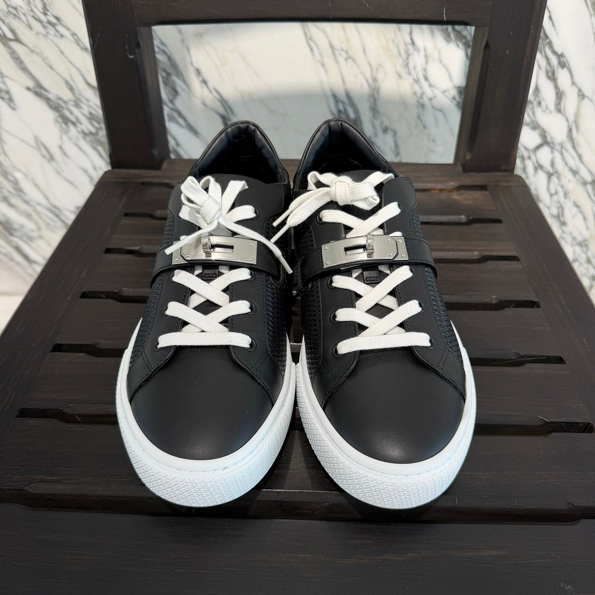 HERMES Sneakers "DAY" H262855ZH01390 Size 42.5 (約27.0cm～27.5cm) エルメス スニーカー "デイ" ノワール サイズ42.5 (約27.0cm～27.5cm)