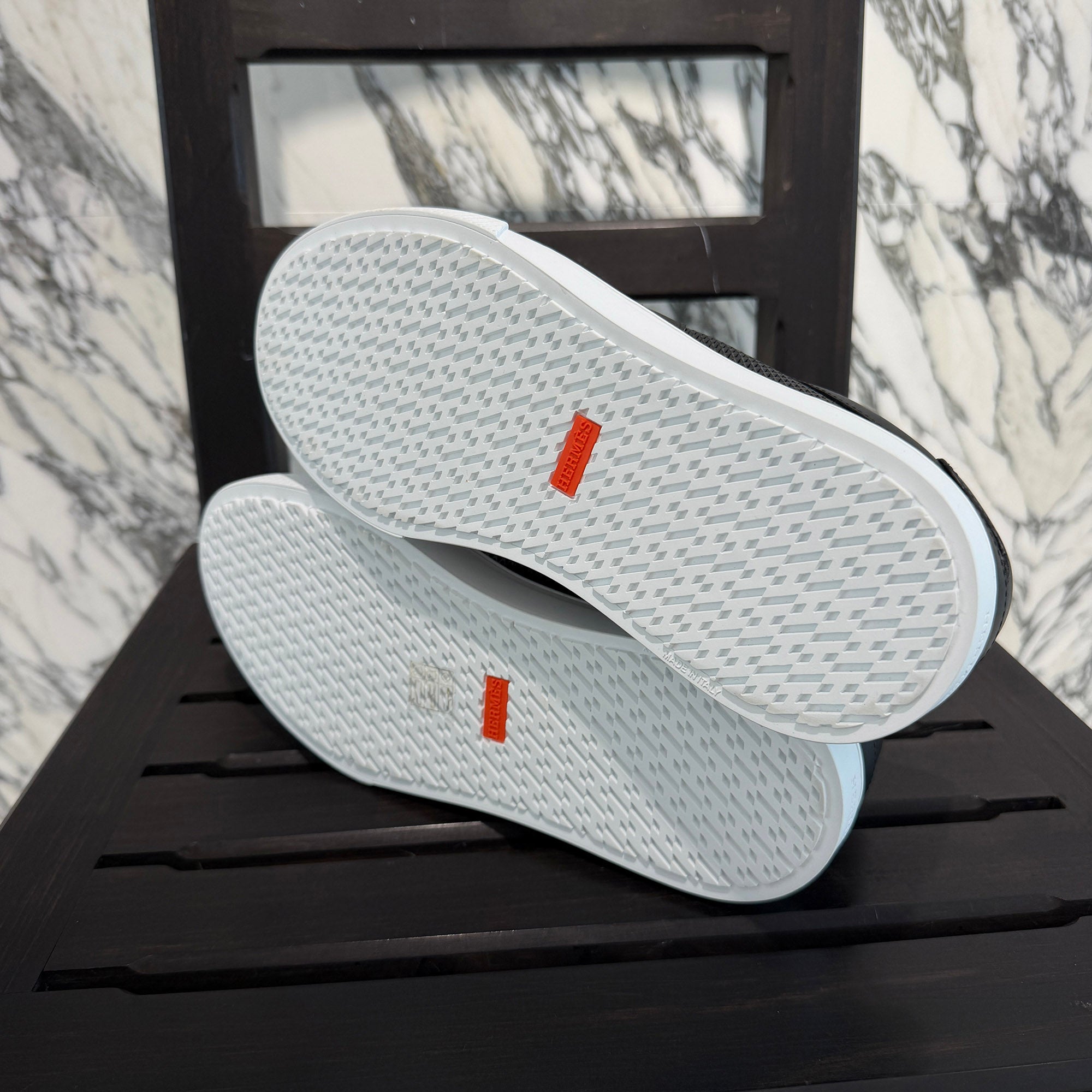 HERMES Sneakers "DAY" H262855ZH01390 Size 42.5 (約27.0cm～27.5cm) エルメス スニーカー "デイ" ノワール サイズ42.5 (約27.0cm～27.5cm)