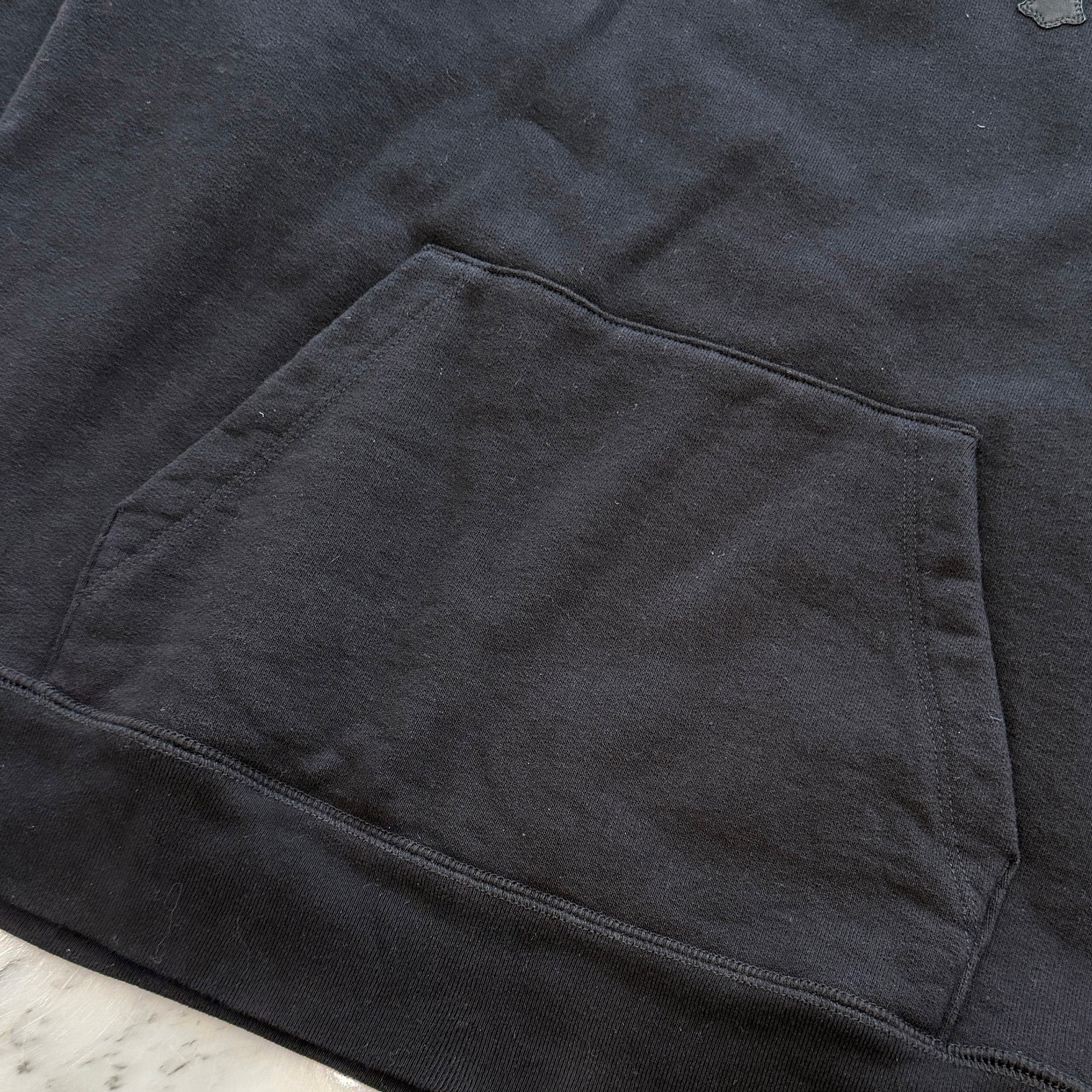 CHROME HEARTS Y NOT Cemetery Cross Leather Patch Half Zip Sweatshirt Size L クロムハーツ ワイノット セメタリークロス レザーパッチ ハーフジップ スウェットシャツ サイズL