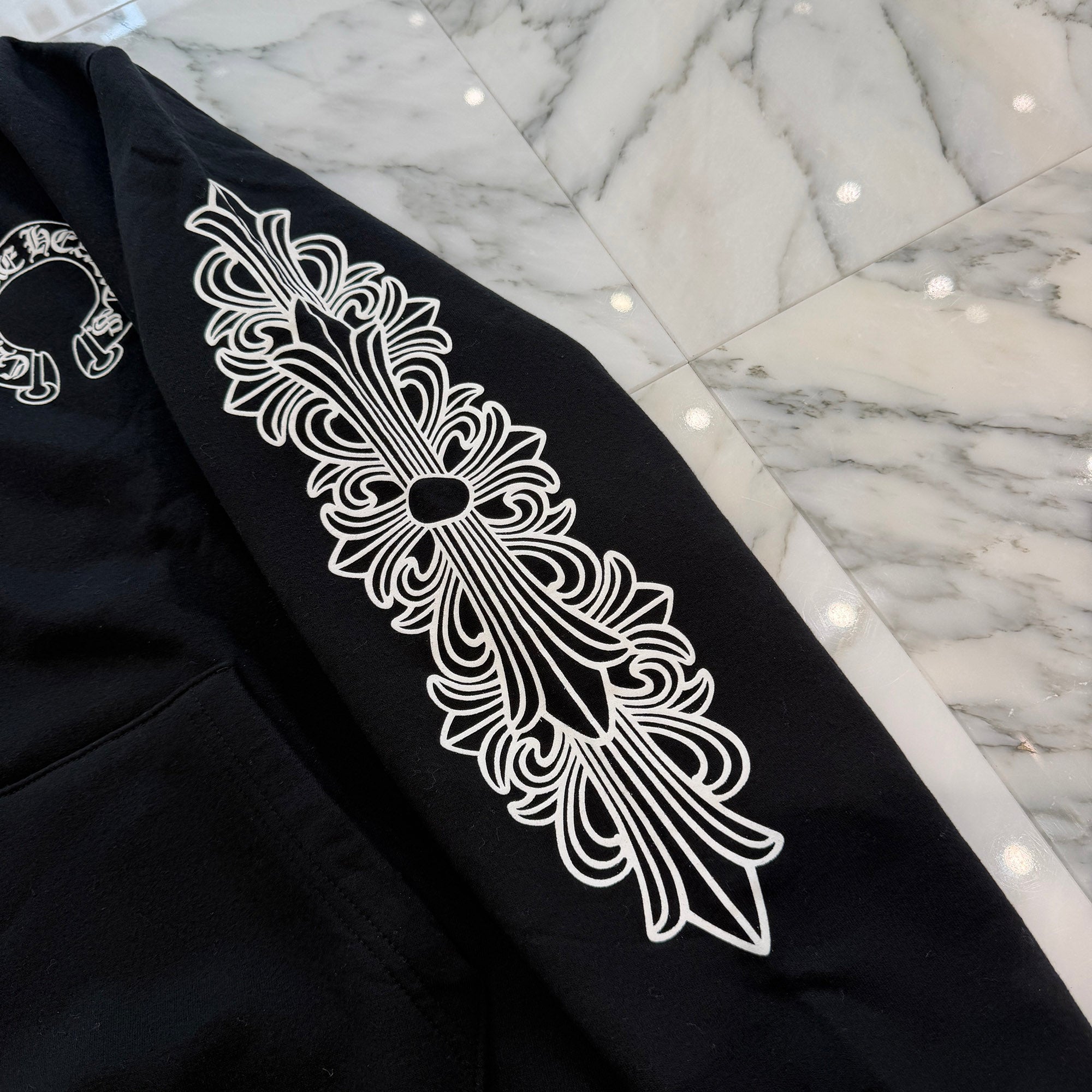 CHROME HEARTS Floral Cross Horseshoe Pullover Hoodie Size L クロムハーツ フローラルクロス ホースシュー プルオーバーフーディ サイズL