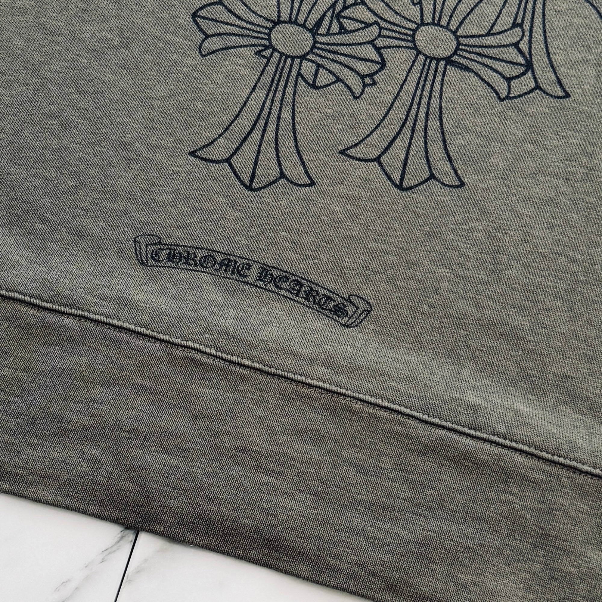CHROME HEARTS Back Cemetery Cross Horseshoe Print Sweat Shirt Size S クロムハーツ バックセメタリークロス ホースシュープリント スウェットシャツ サイズS