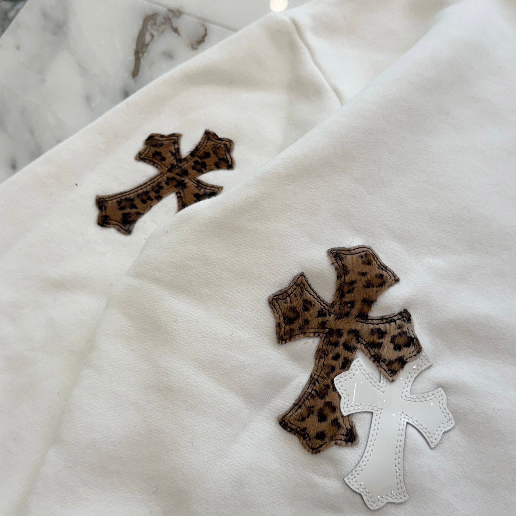 CHROME HEARTS Y NOT Multi Leather Cross Patch Half Zip Sweatshirt Size L クロムハーツ ワイノット マルチレザークロスパッチ ハーフジップ スウェットシャツ サイズL