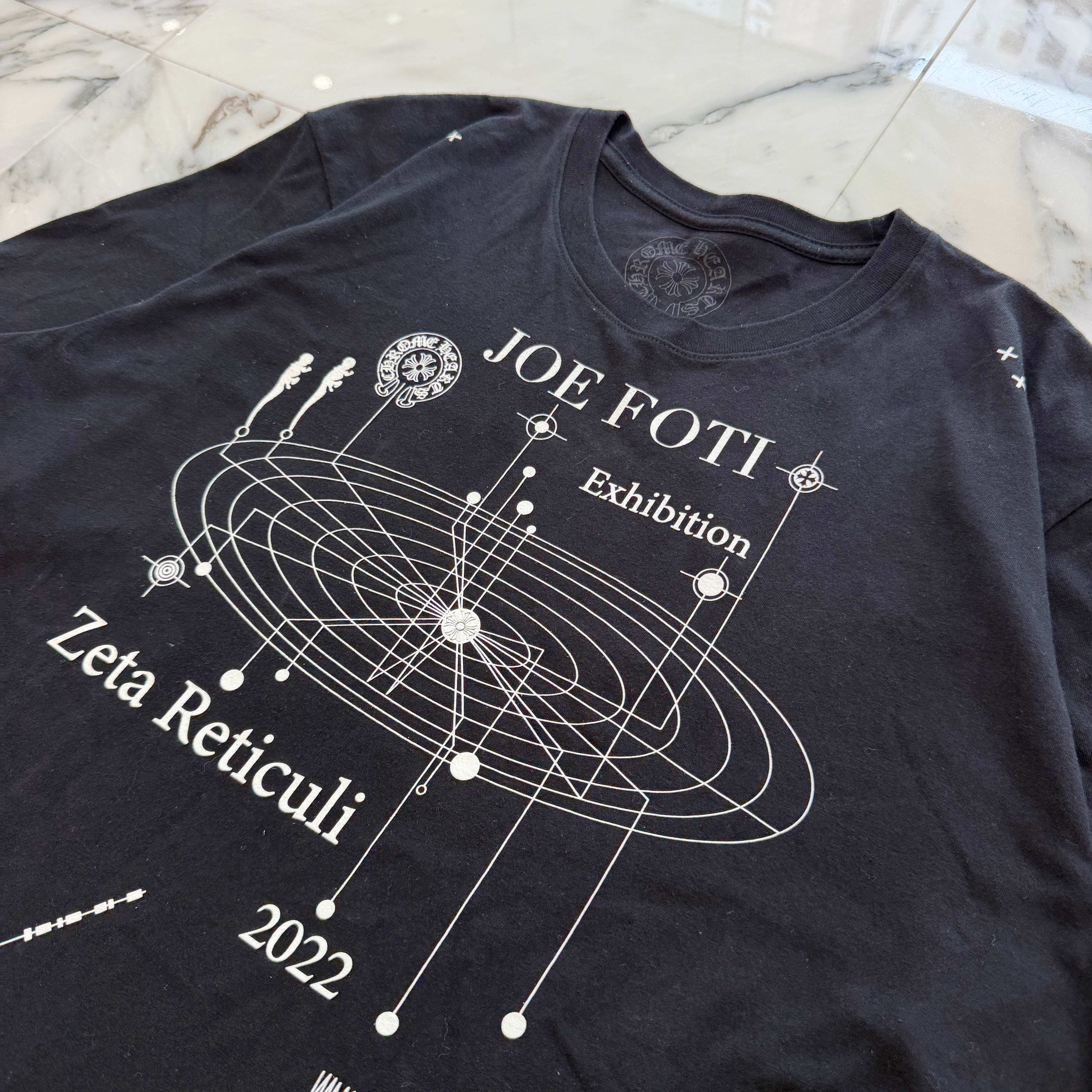 CHROME HEARTS 2022SS JOE FOTI Limited Exhibition Graphic Print Tee Size L クロムハーツ ジョーフォティ リミテッド エキシビジョン グラフィック プリント Tシャツ サイズL