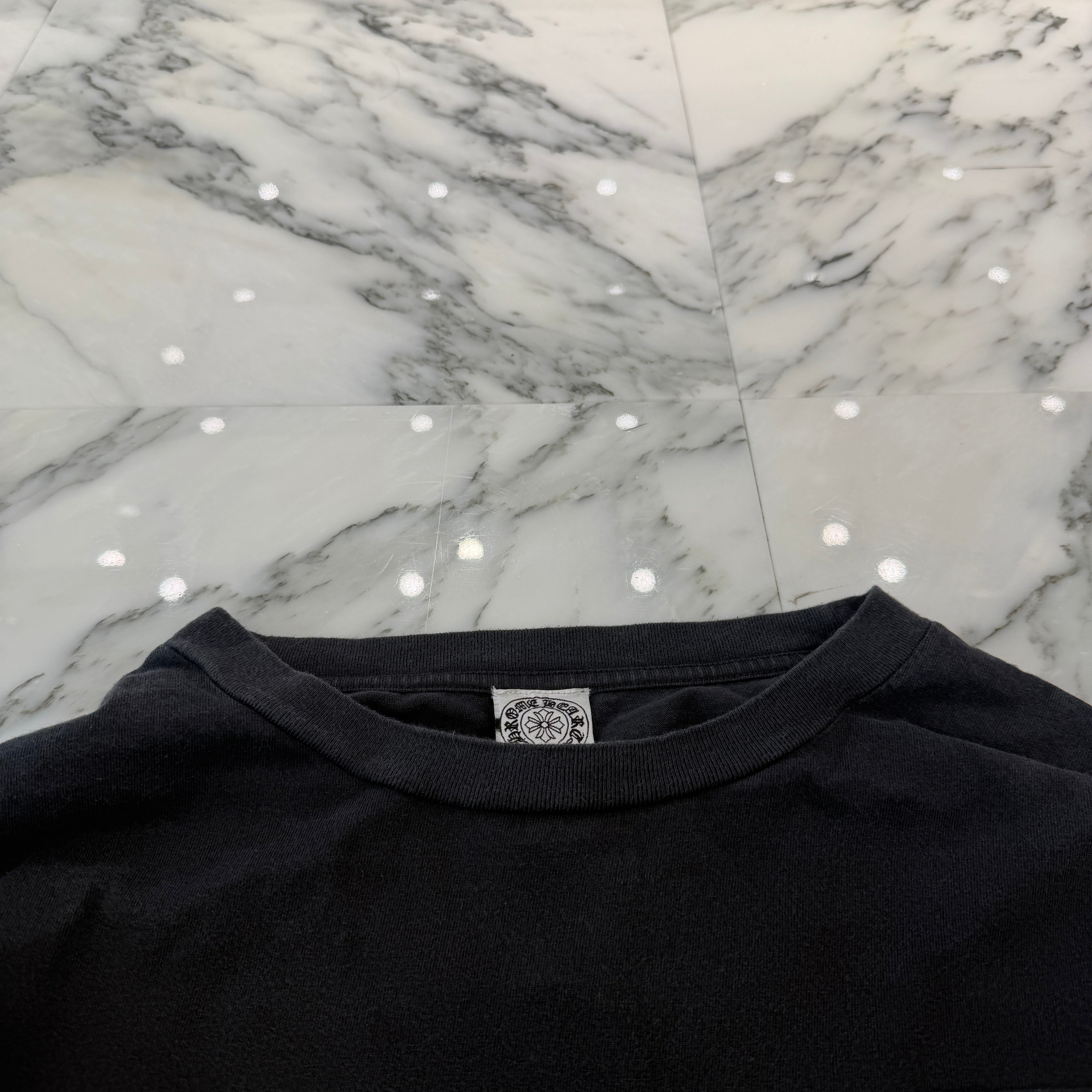 CHROME HEARTS × GULF " INTELLECTUAL GALLERY" 15th anniversary Back Horseshoe Floral Cross Long Sleeve Tee Size L クロムハーツ×ガルフ "インテレクチュアル ギャラリー" バック ホースシュー フローラルクロス ロングスリーブTシャツ サイズL
