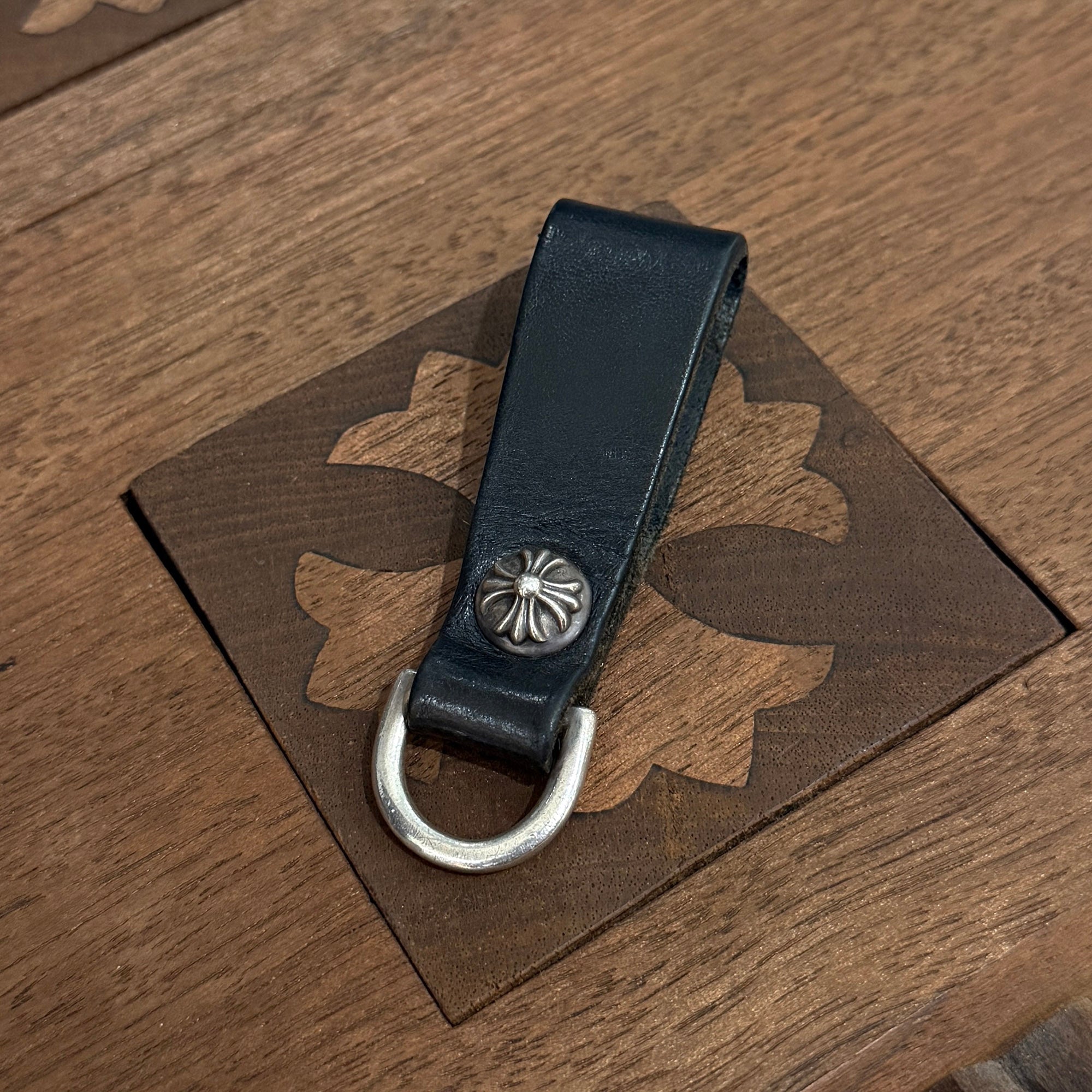 CHROME HEARTS Cross Ball Button Leather Belt Loop クロムハーツ クロスボールボタン レザー ベルトループ