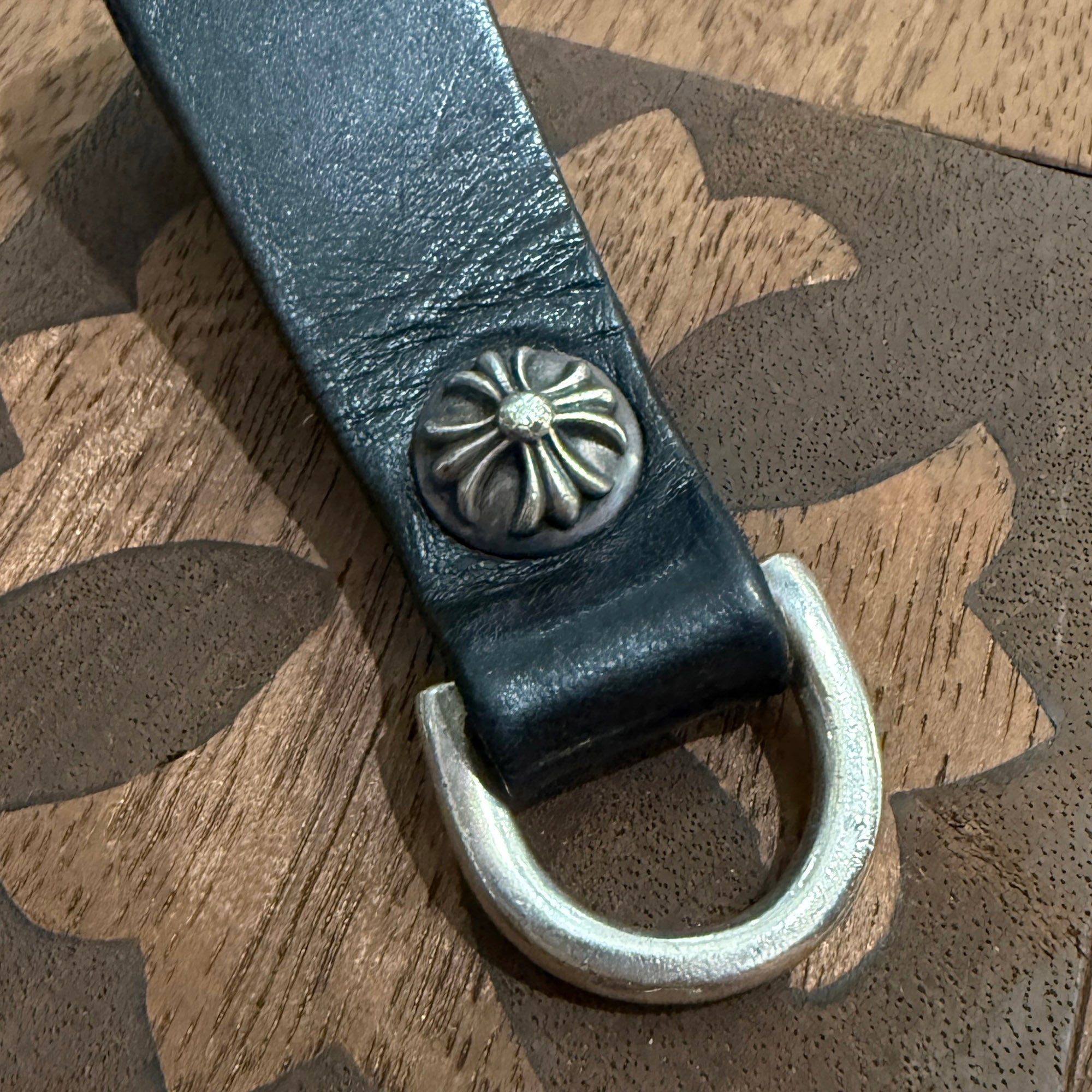 CHROME HEARTS Cross Ball Button Leather Belt Loop クロムハーツ クロスボールボタン レザー ベルトループ