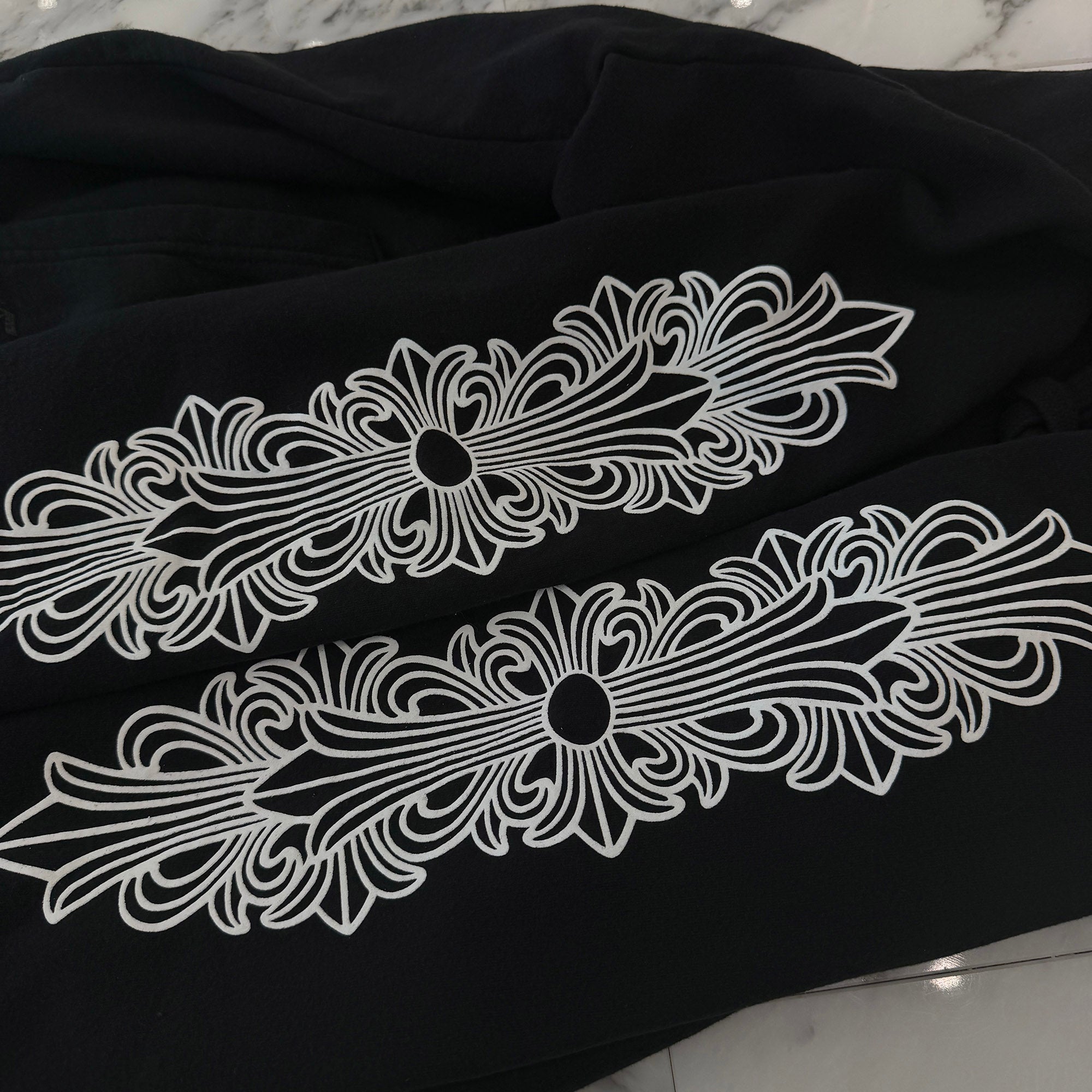 CHROME HEARTS Floral Cross Horseshoe Pullover Hoodie Size L クロムハーツ フローラルクロス ホースシュー プルオーバーフーディ サイズL