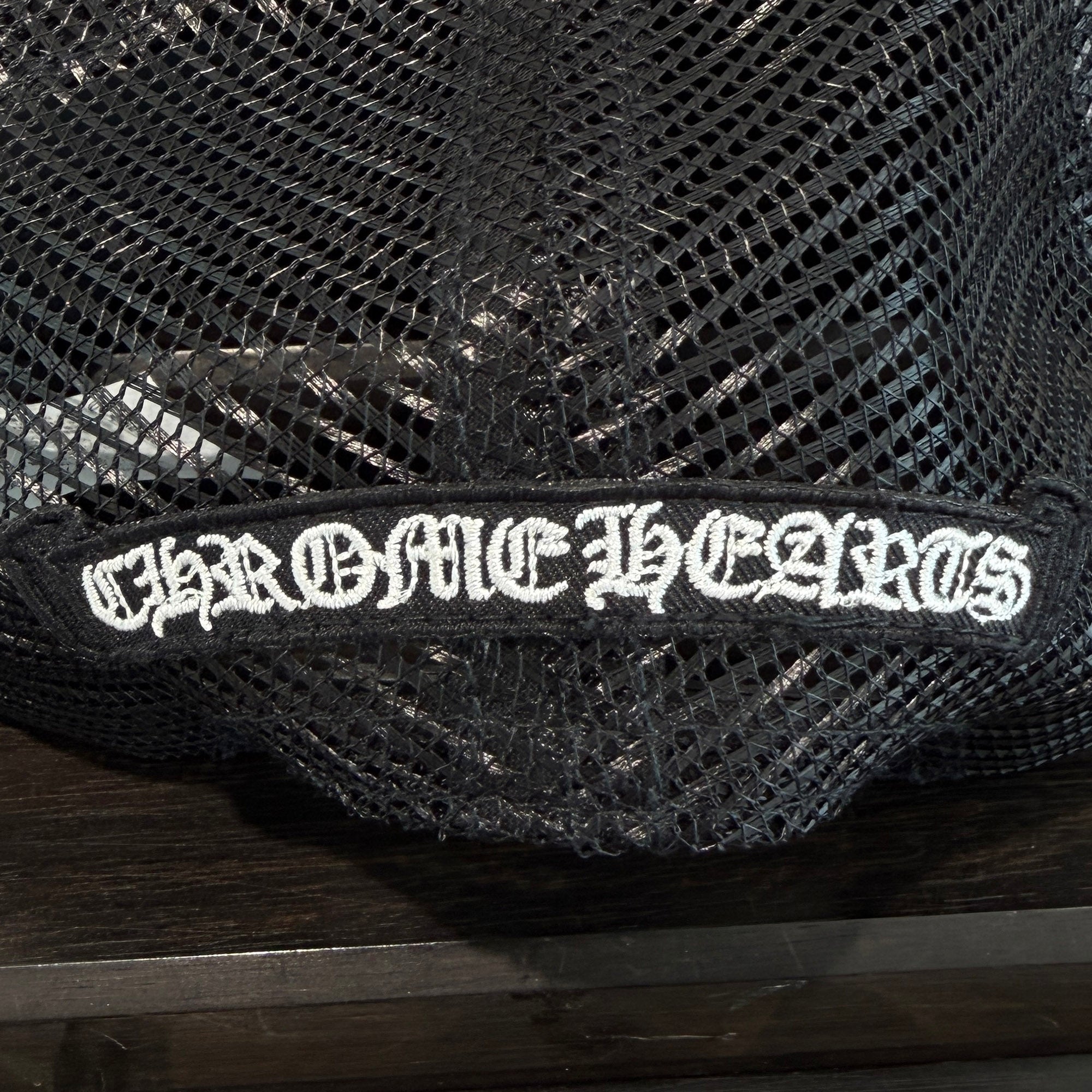 CHROME HEARTS Camo Triple Cross Leather Patch Trucker Cap ONE SIZE (51-61) クロムハーツ カモ トリプルクロス レザーパッチ トラッカーキャップ サイズONE SIZE (51-61)