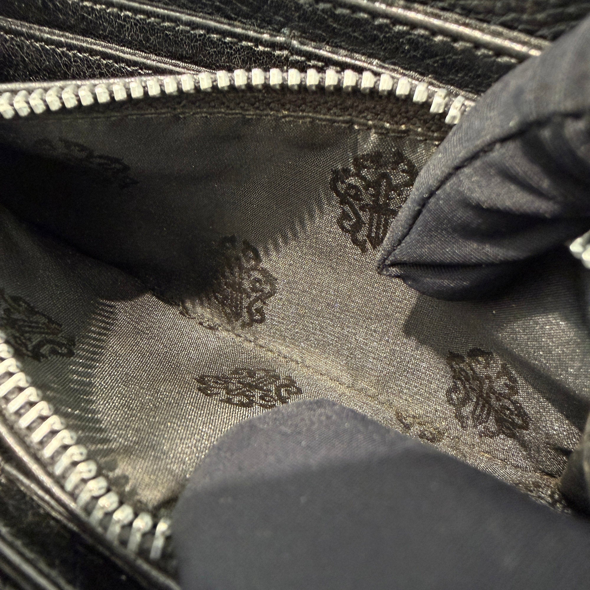 CHROME HEARTS Filigree Plus Leather Patch Round Zip Wallet クロムハーツ フィリグリープラス レザーパッチ ウォレット